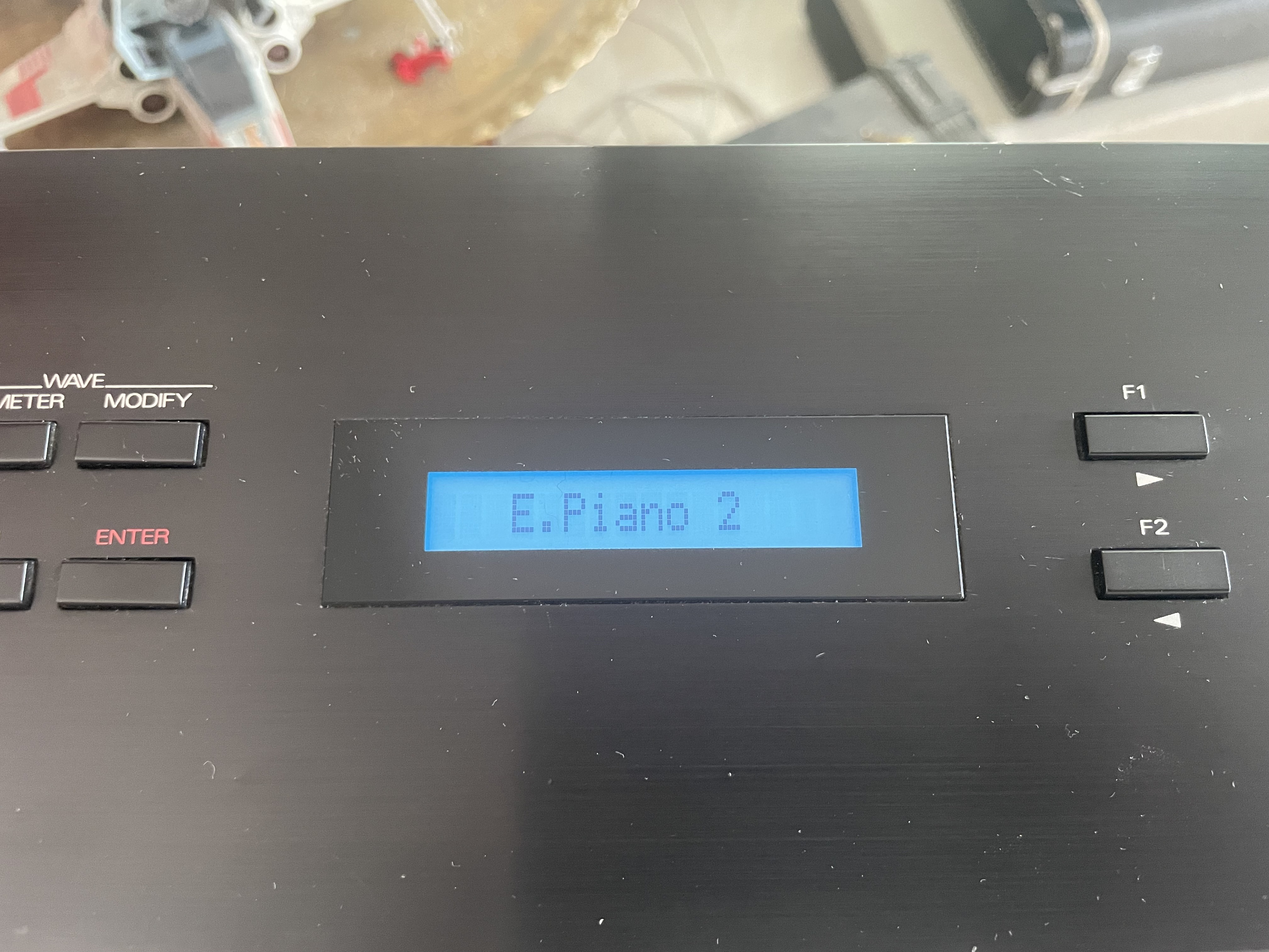 Roland S-10 (43175)