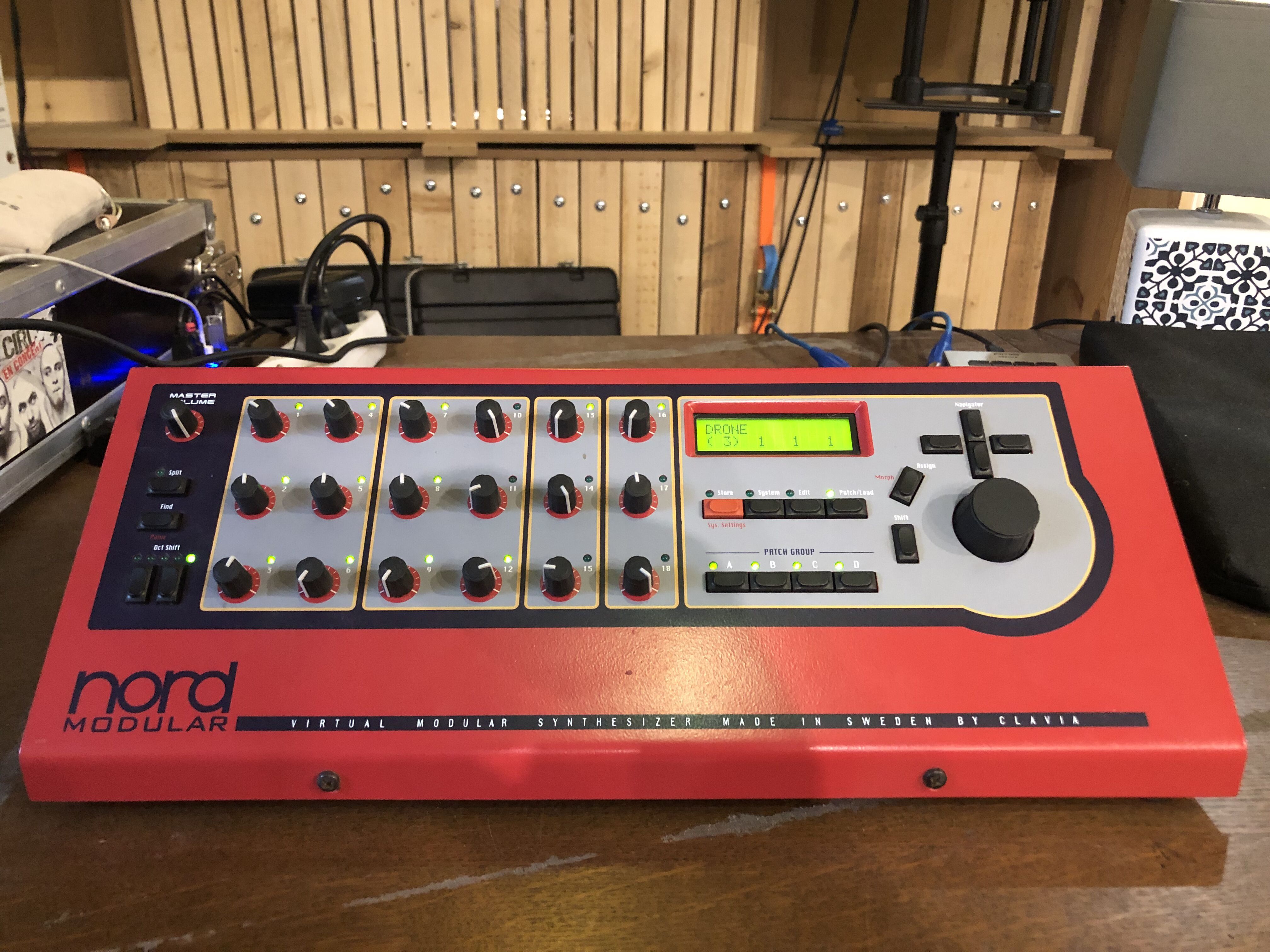 Vends Clavia Nord modular rack + Roland UM ONE