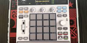 Vends AKAI MPC SAMPLE neuf