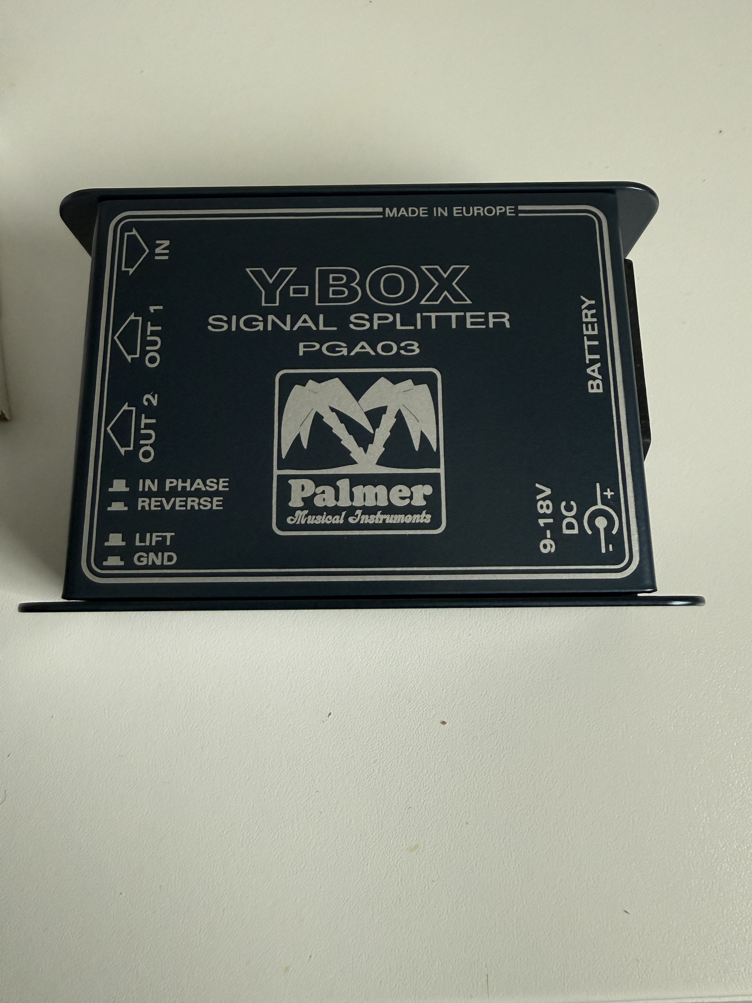 PALMER PGA 03 Y-BOX GUITAR SPLITTER