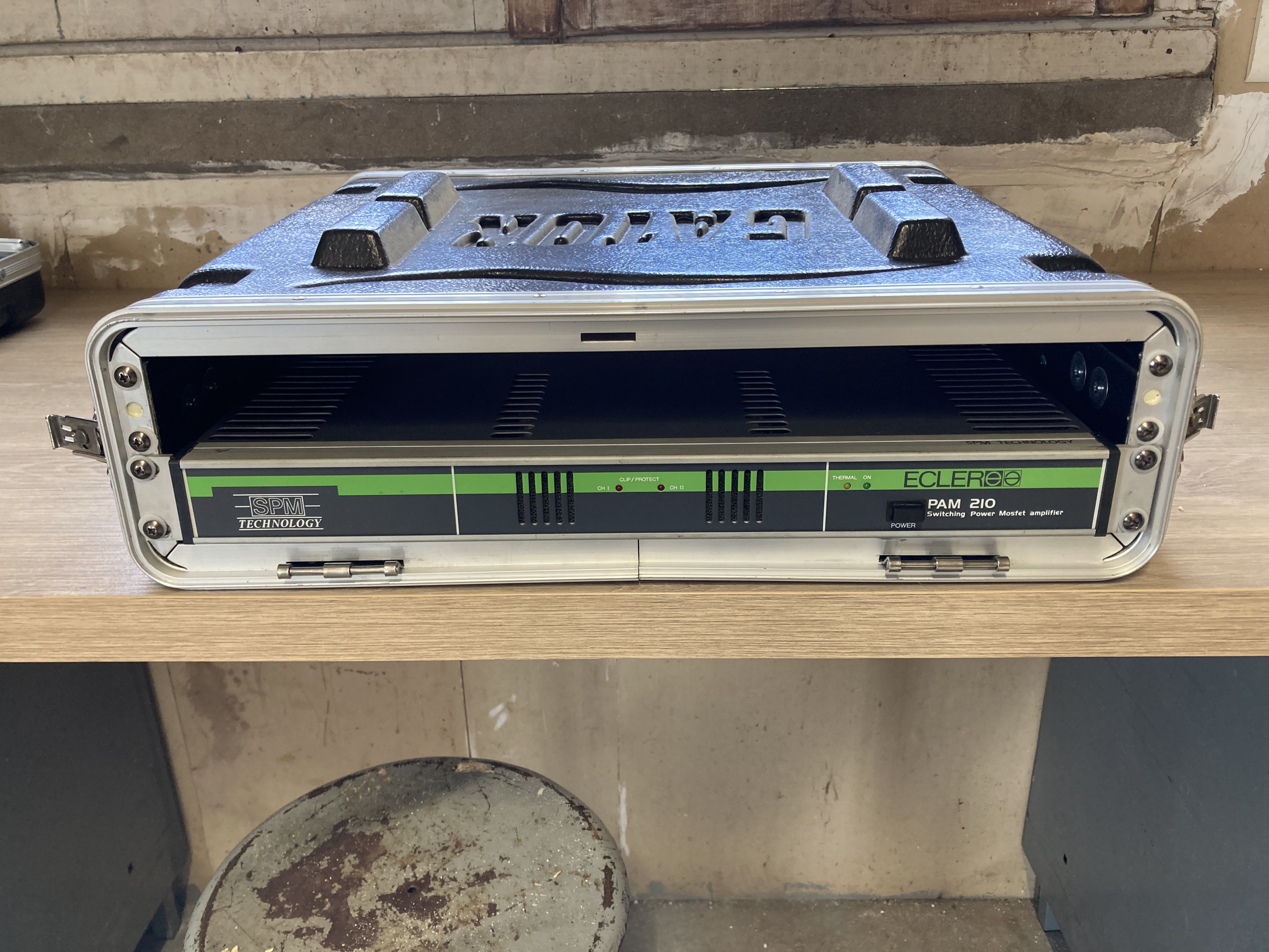 Vends ECLER PAM 210 MOSFET