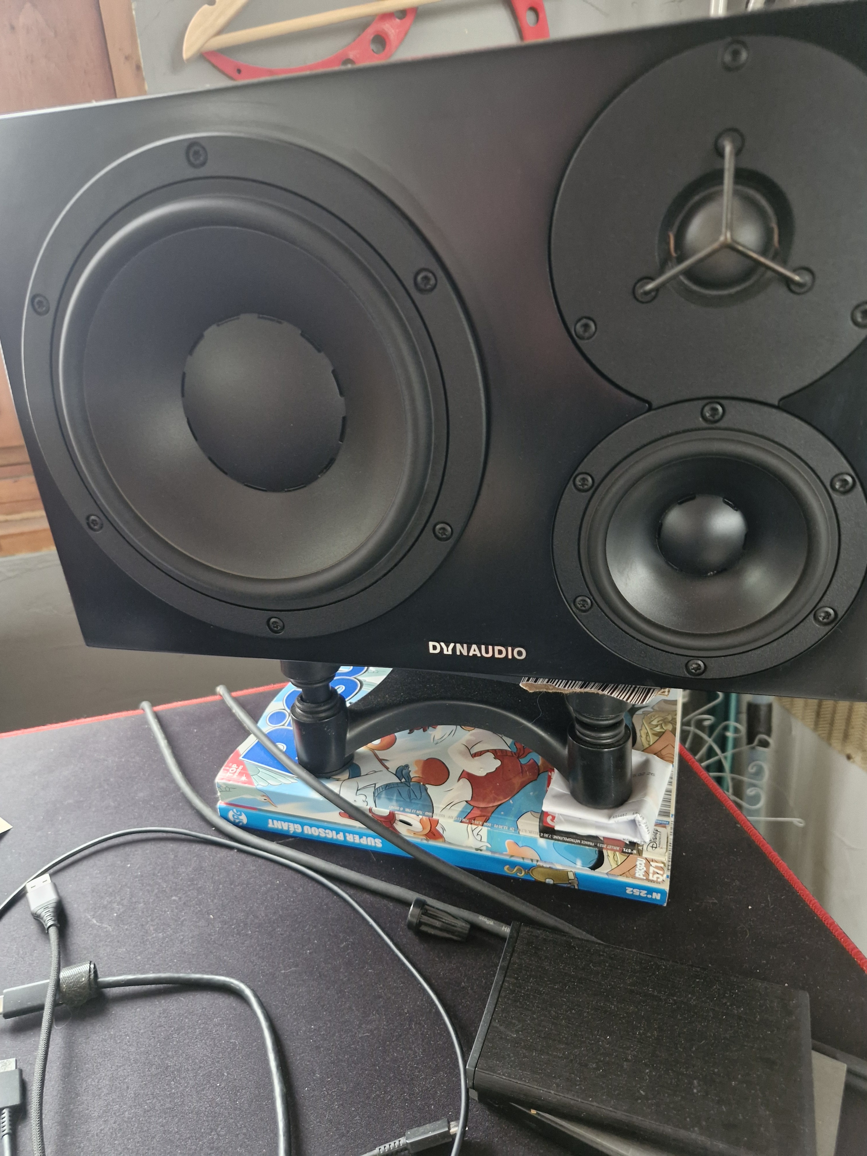 Paire de Dynaudio Lyd 48 (TBE) + Option Sub 9s