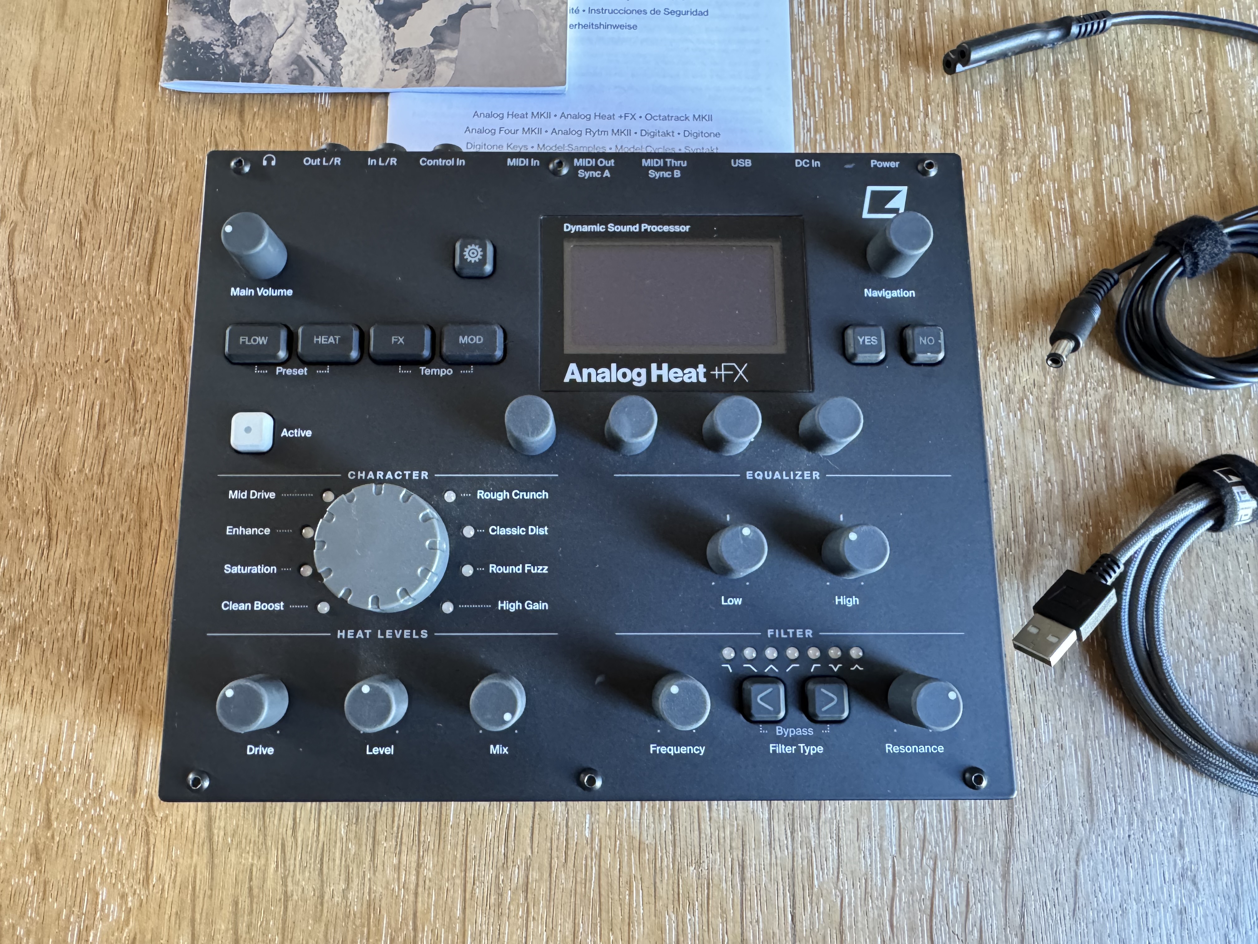 A VENDRE Elektron Analog Heat +FX + decksaver