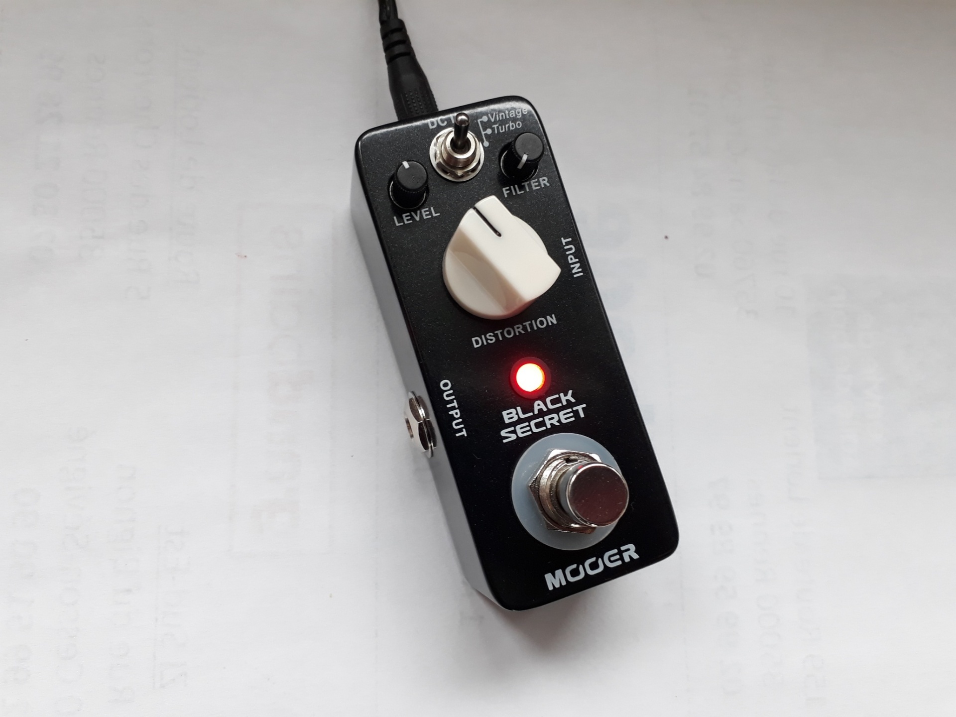 Mini pédale distorsion Mooer Black Secret