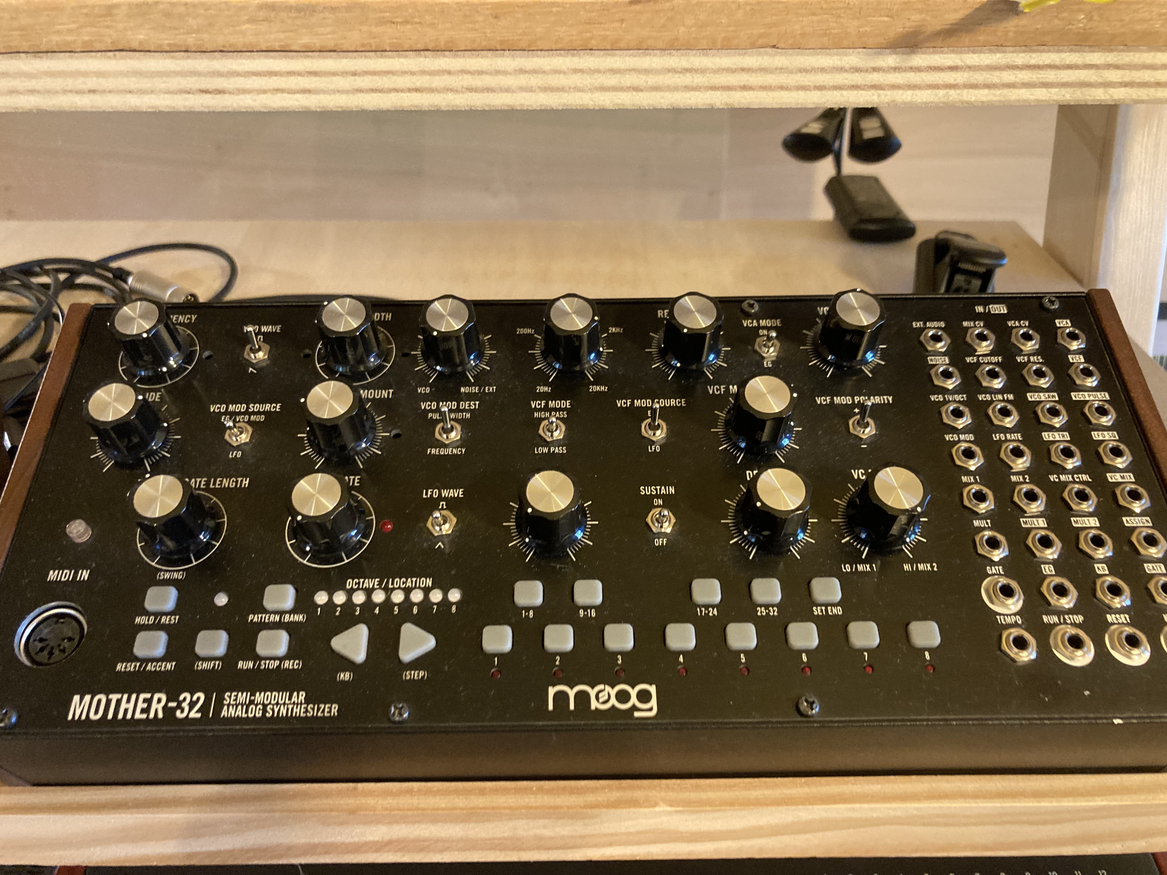 Vends Moog Mother 32