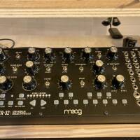 Vends Moog Mother 32