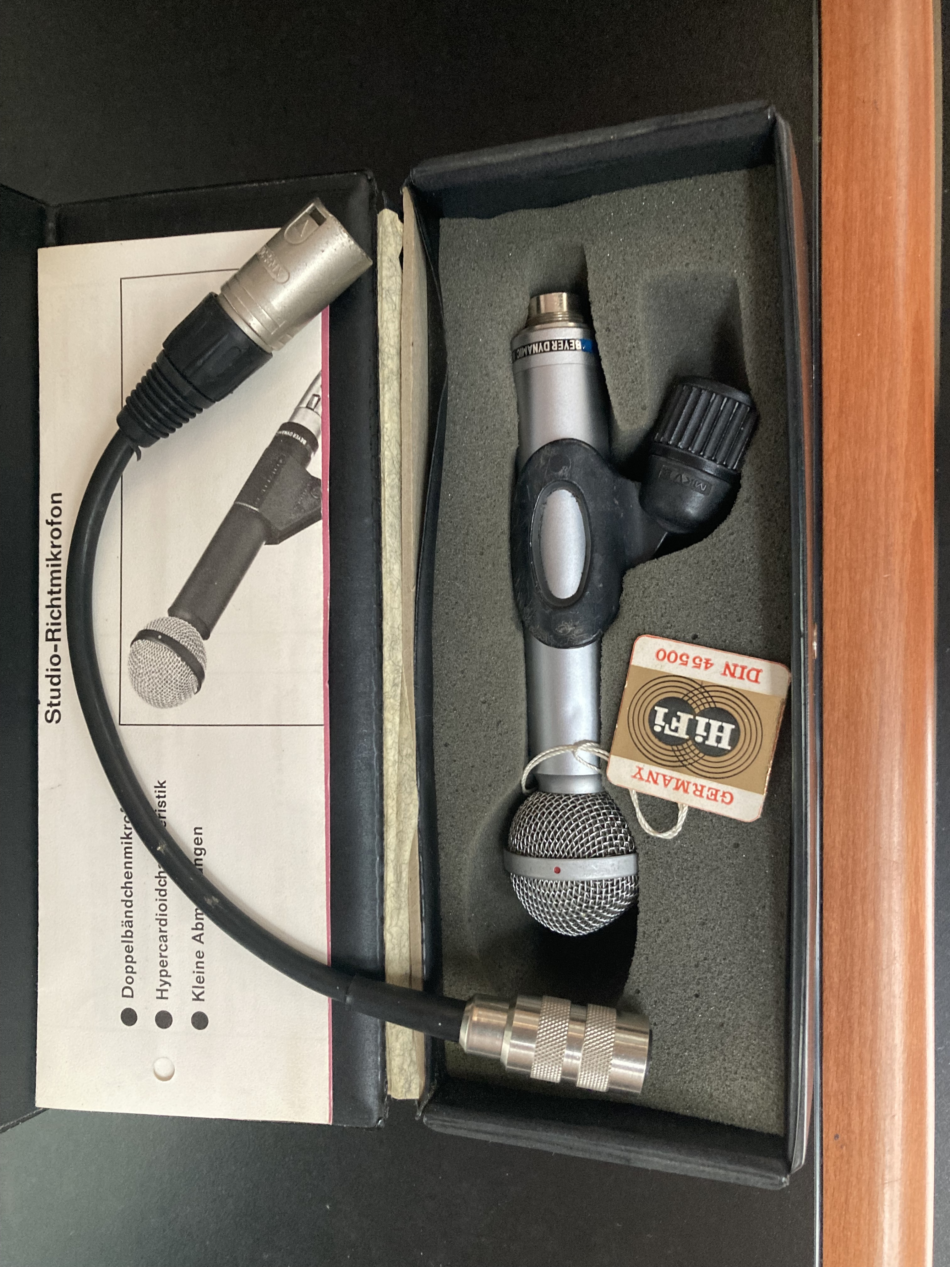 Beyerdynamic M 160 N