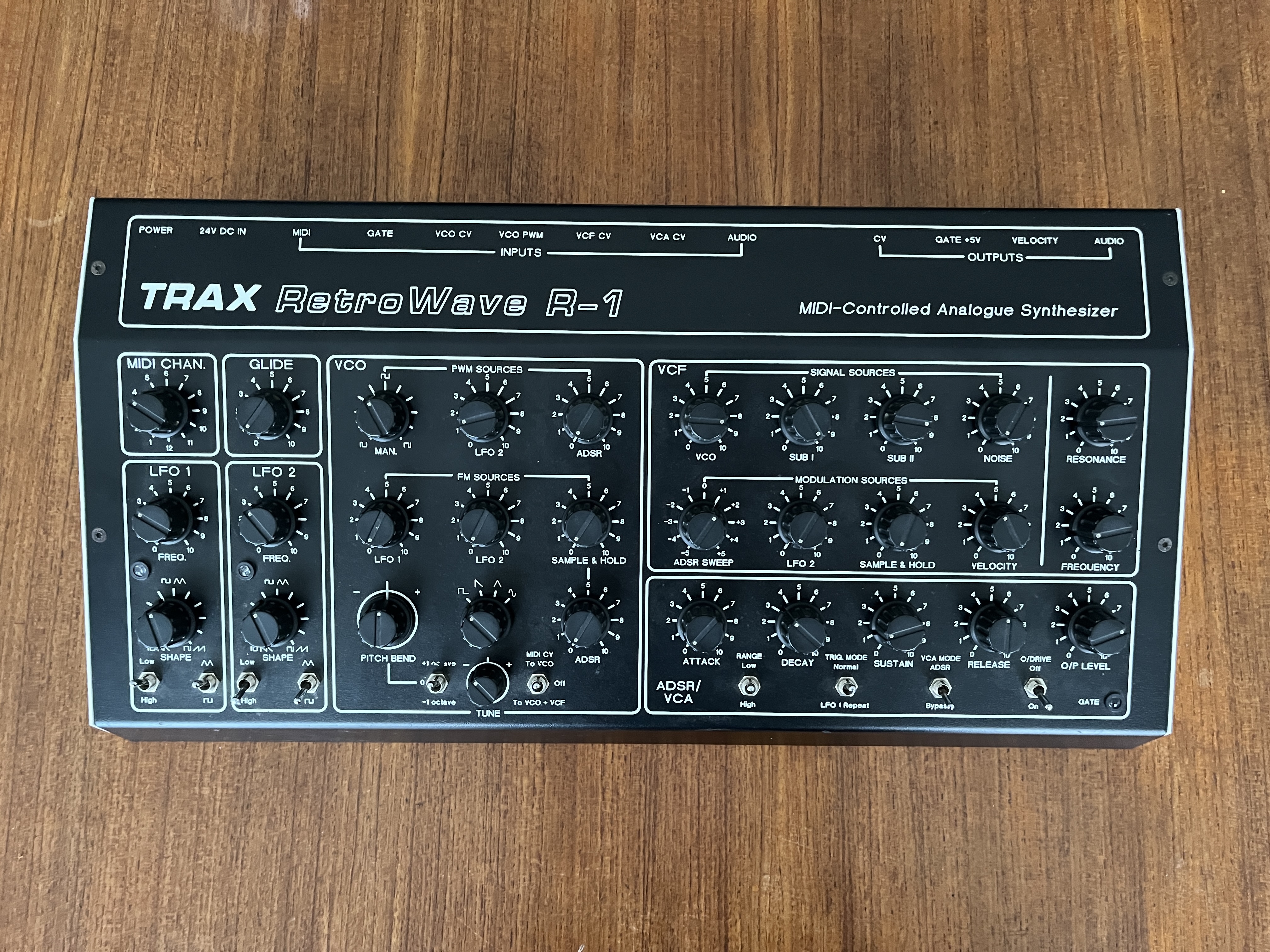 Vends Trax Controls Retrowave R-1
