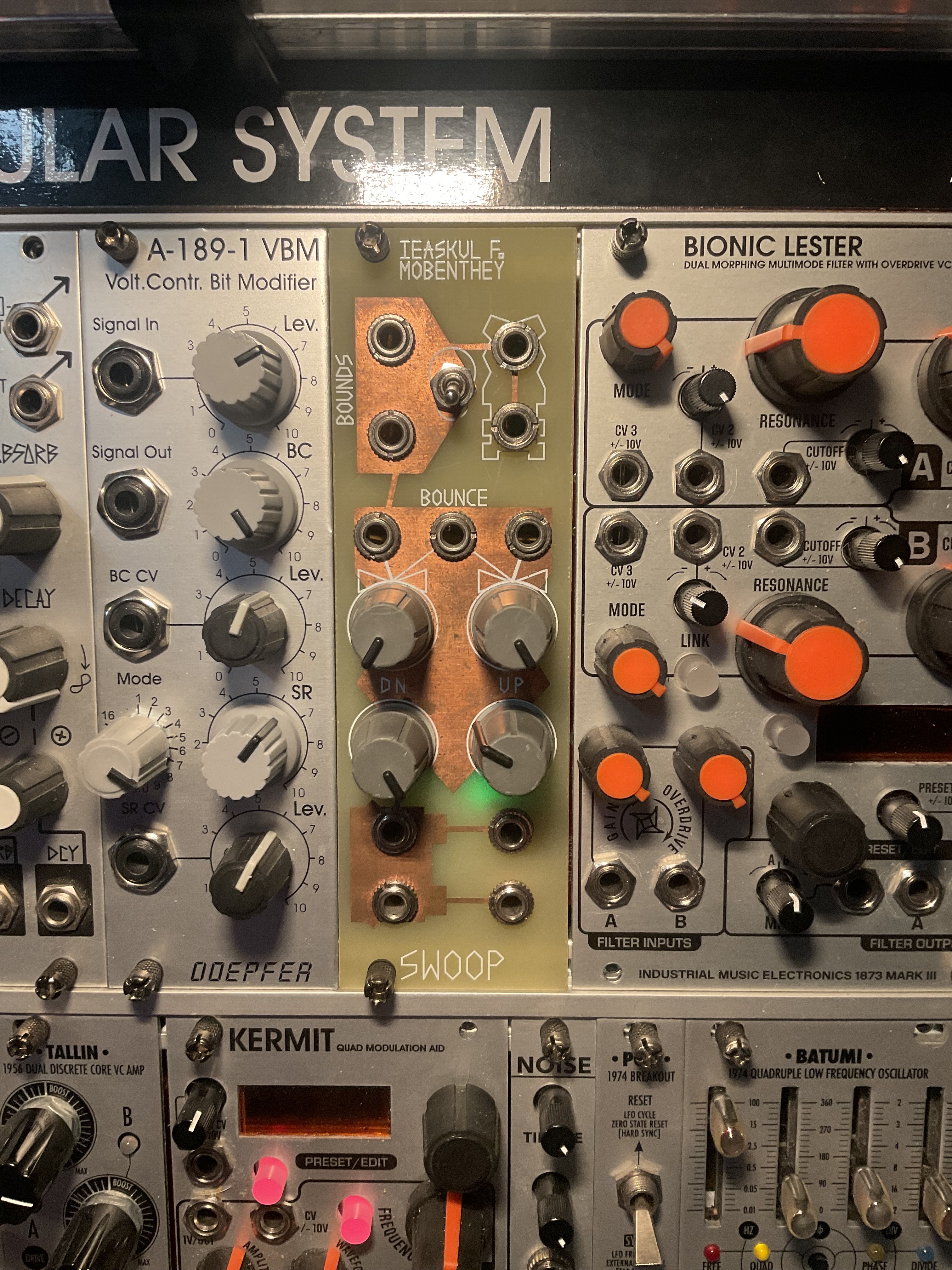 Vends Swoop de chez Ieaskul F. Monbenthey