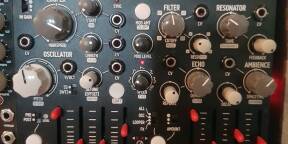 Oneiroi très bon état , frais de port compris