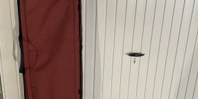 Nord Piano 3 avec sa housse et triple pédale