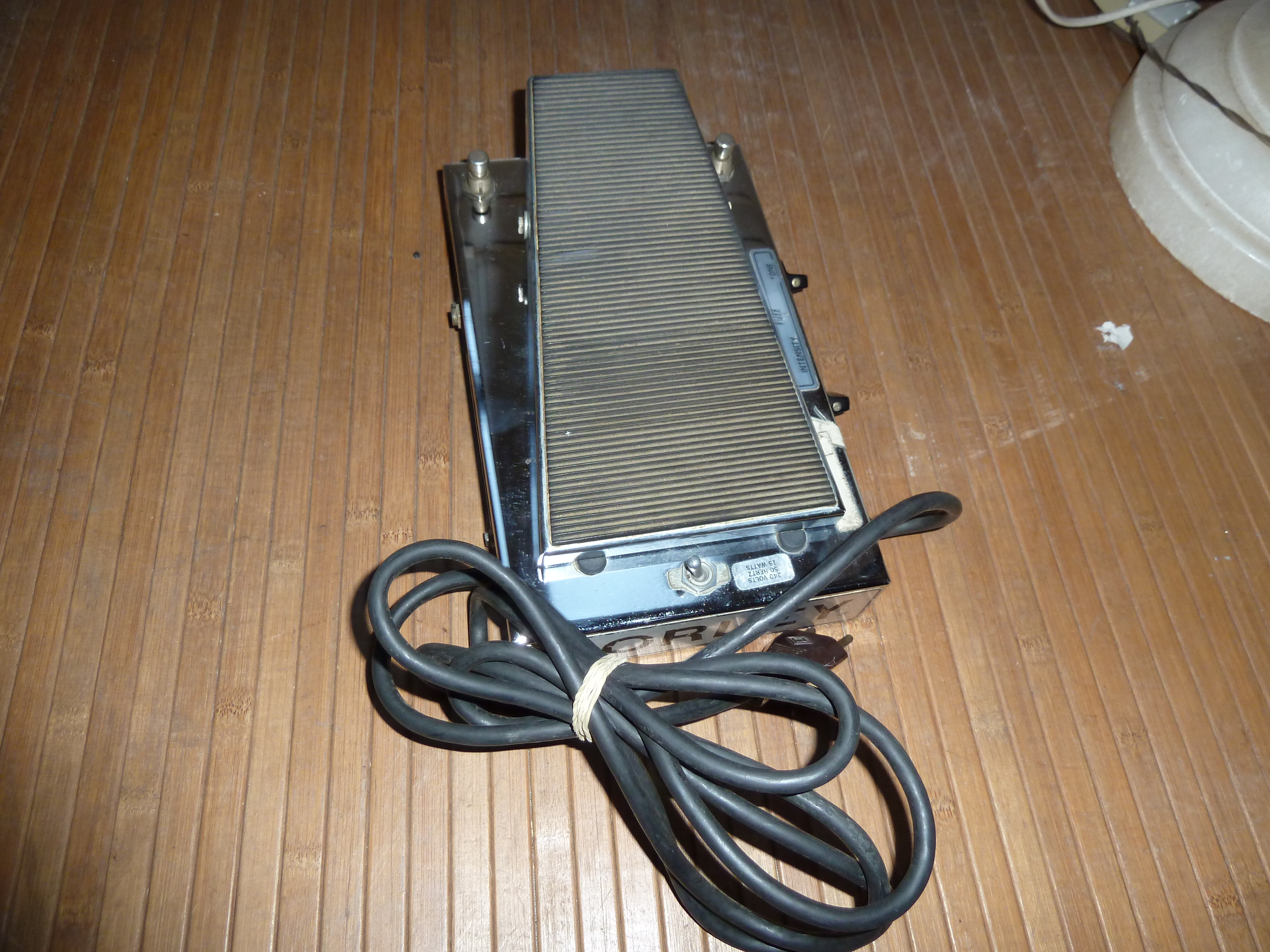 Mithyque et rare pédale Morley Power Wah Fuzz année 70