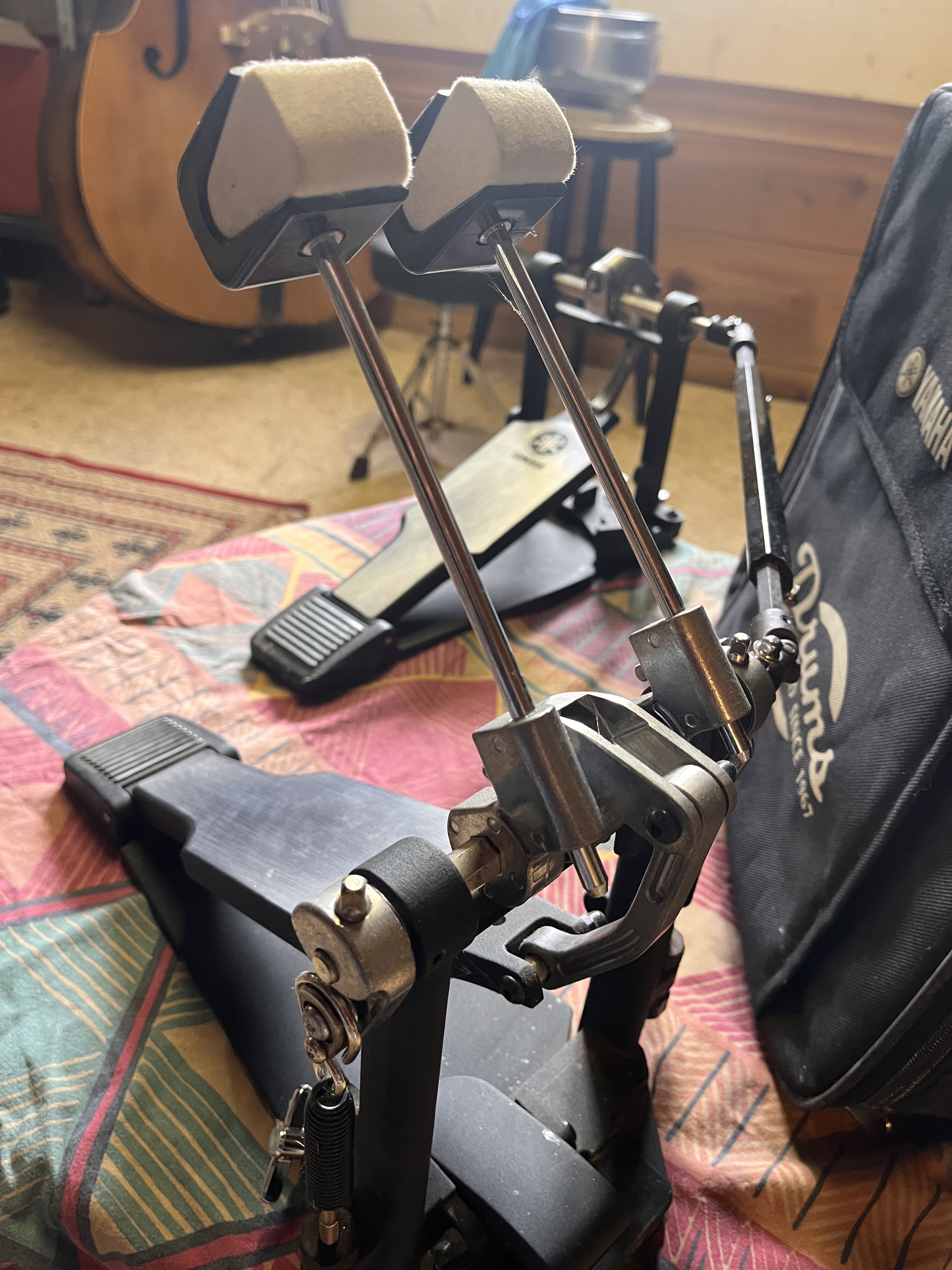 Vends double pédale Yamaha DFP9500D