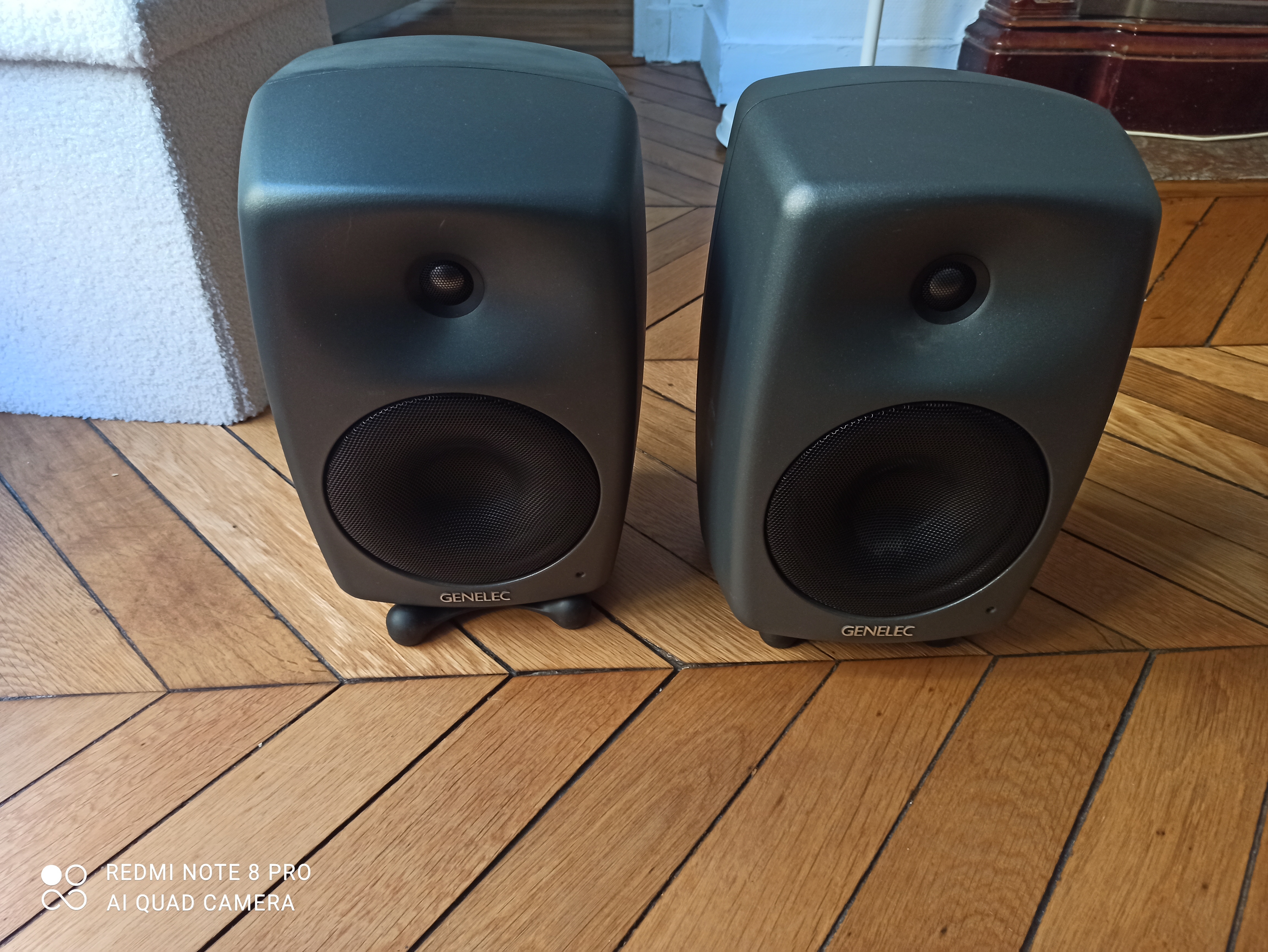 Paire enceinte Genelec 8040B