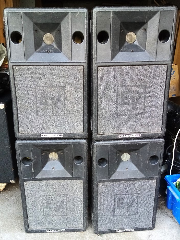 Enceintes Electrovoice