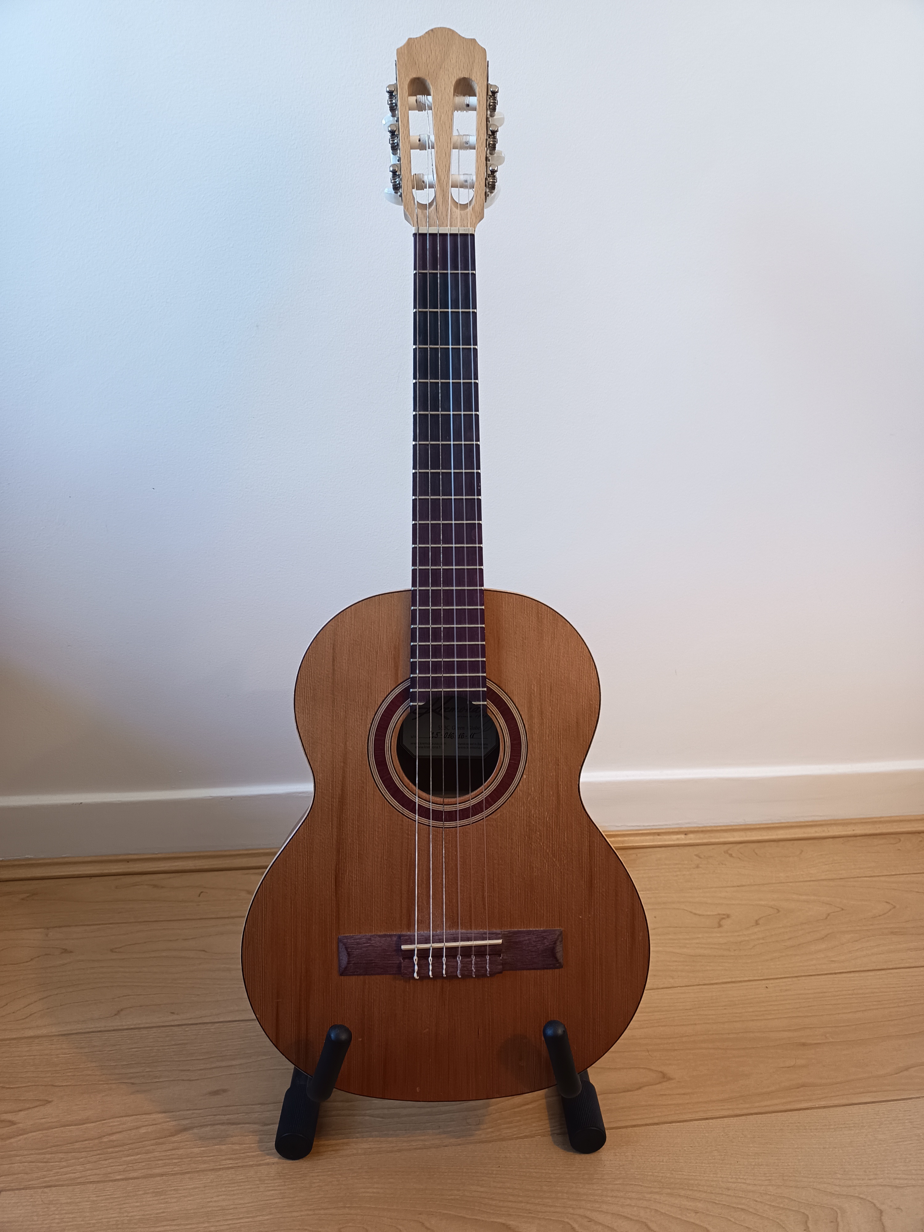 Guitare classique enfant Kremona 1/2 – Bois massif – Bon état