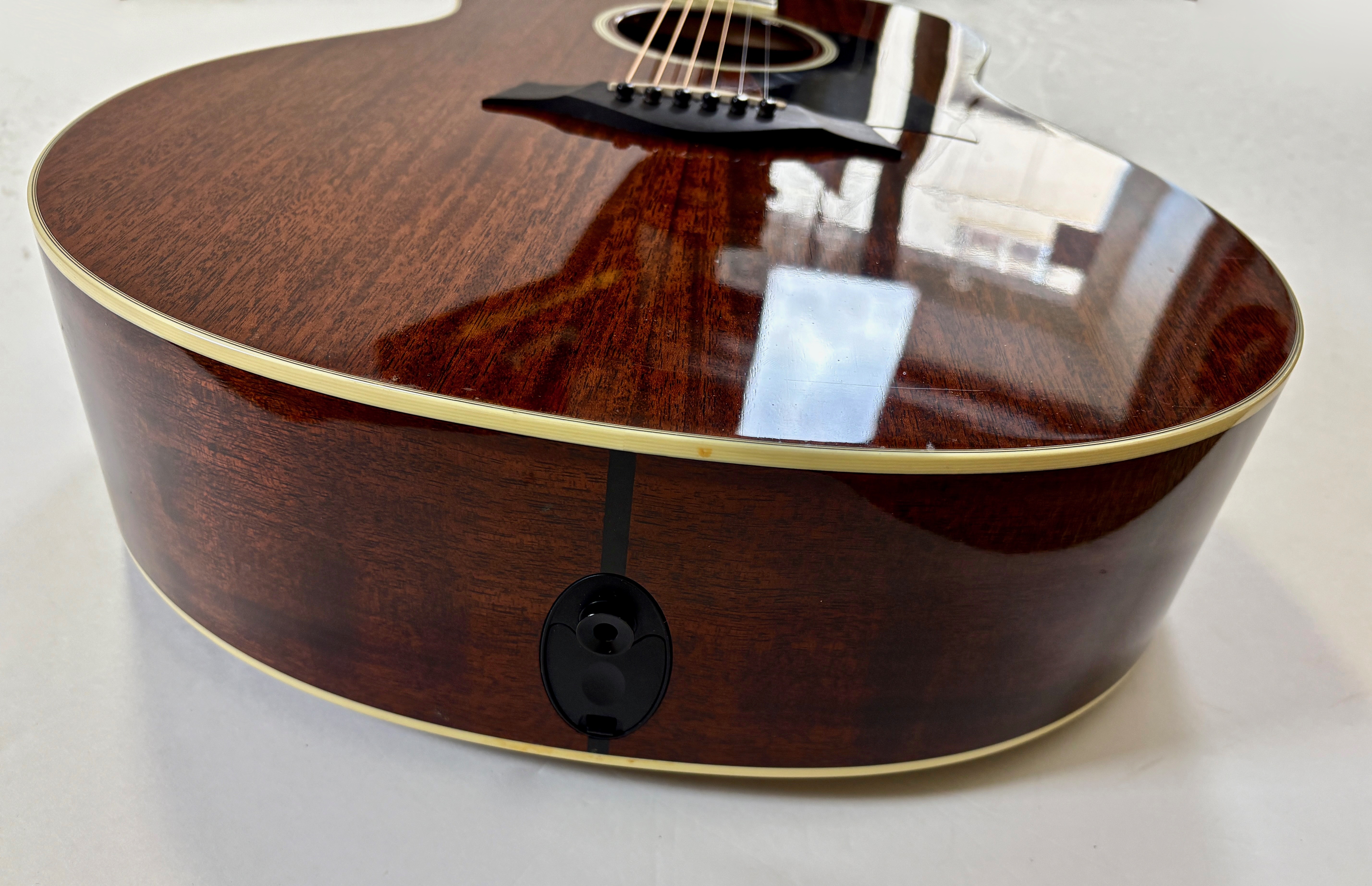 Taylor 528e (19734)