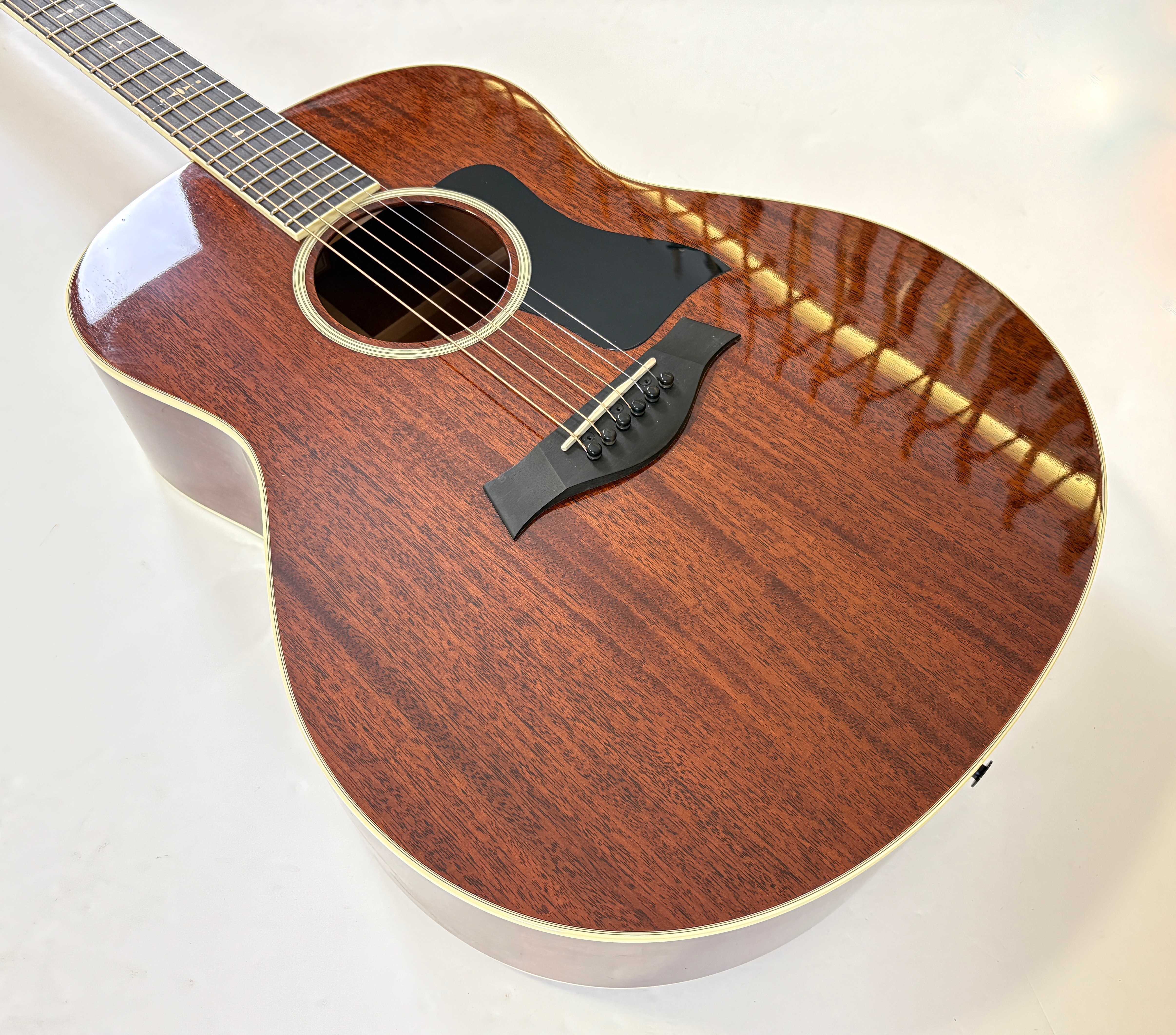 Taylor 528e (55815)
