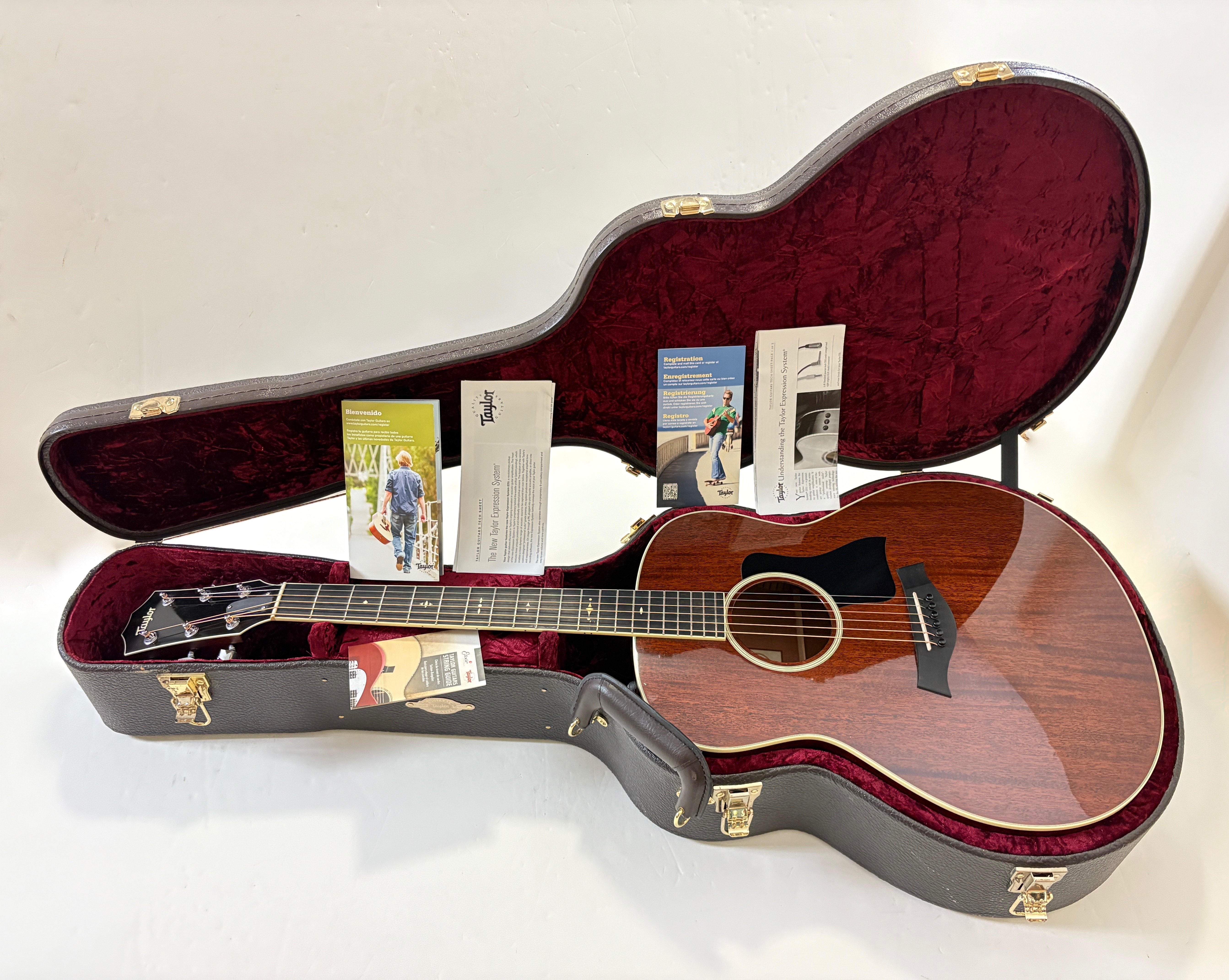 Taylor 528e (4595)