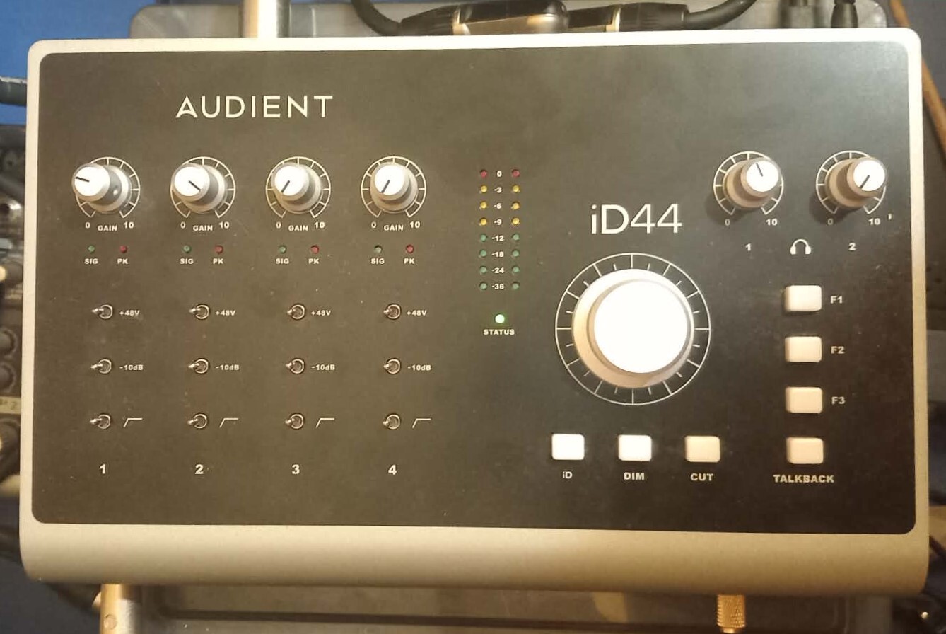 Interface audio Audient ID44