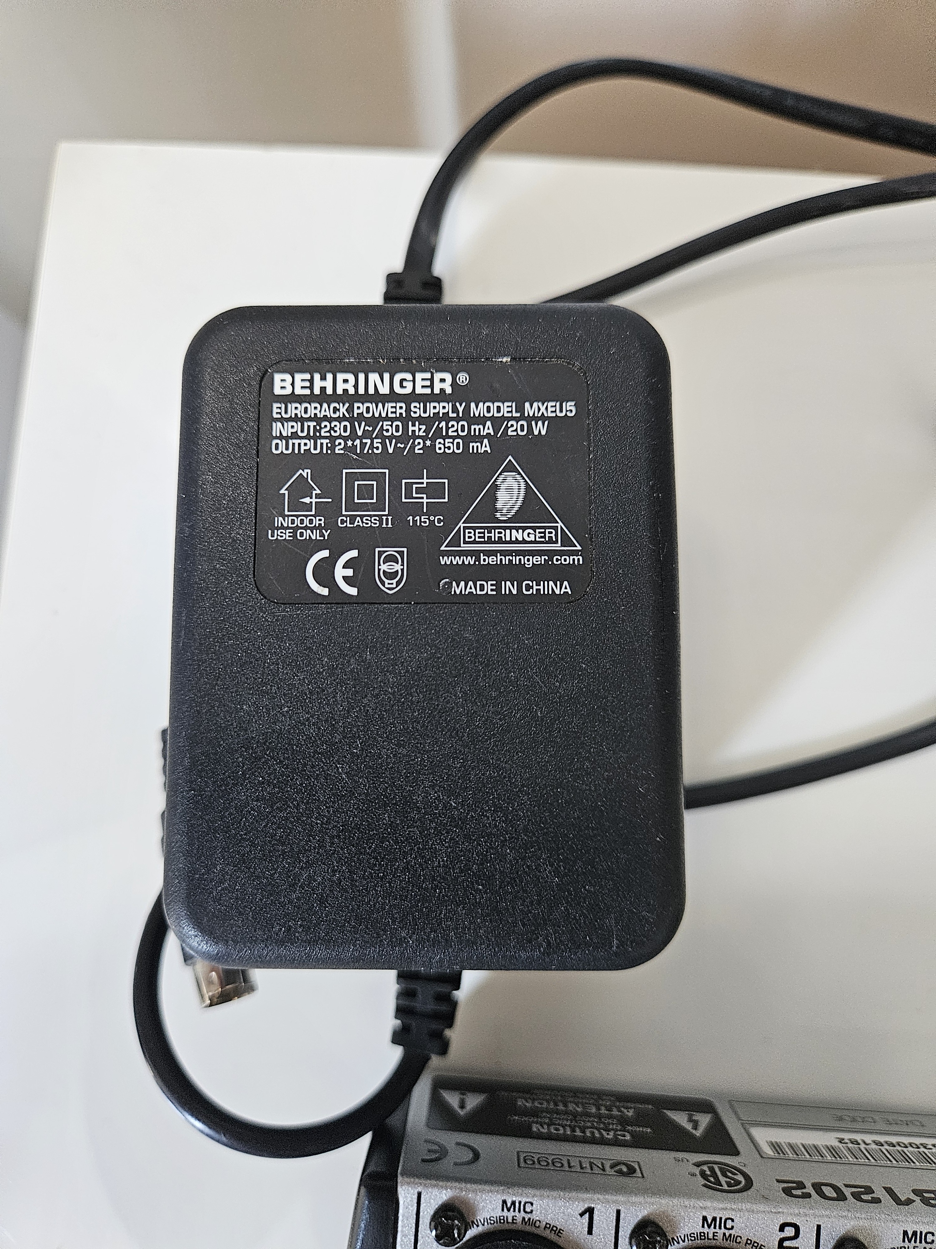 Behringer Eurorack UB1202 (61110)