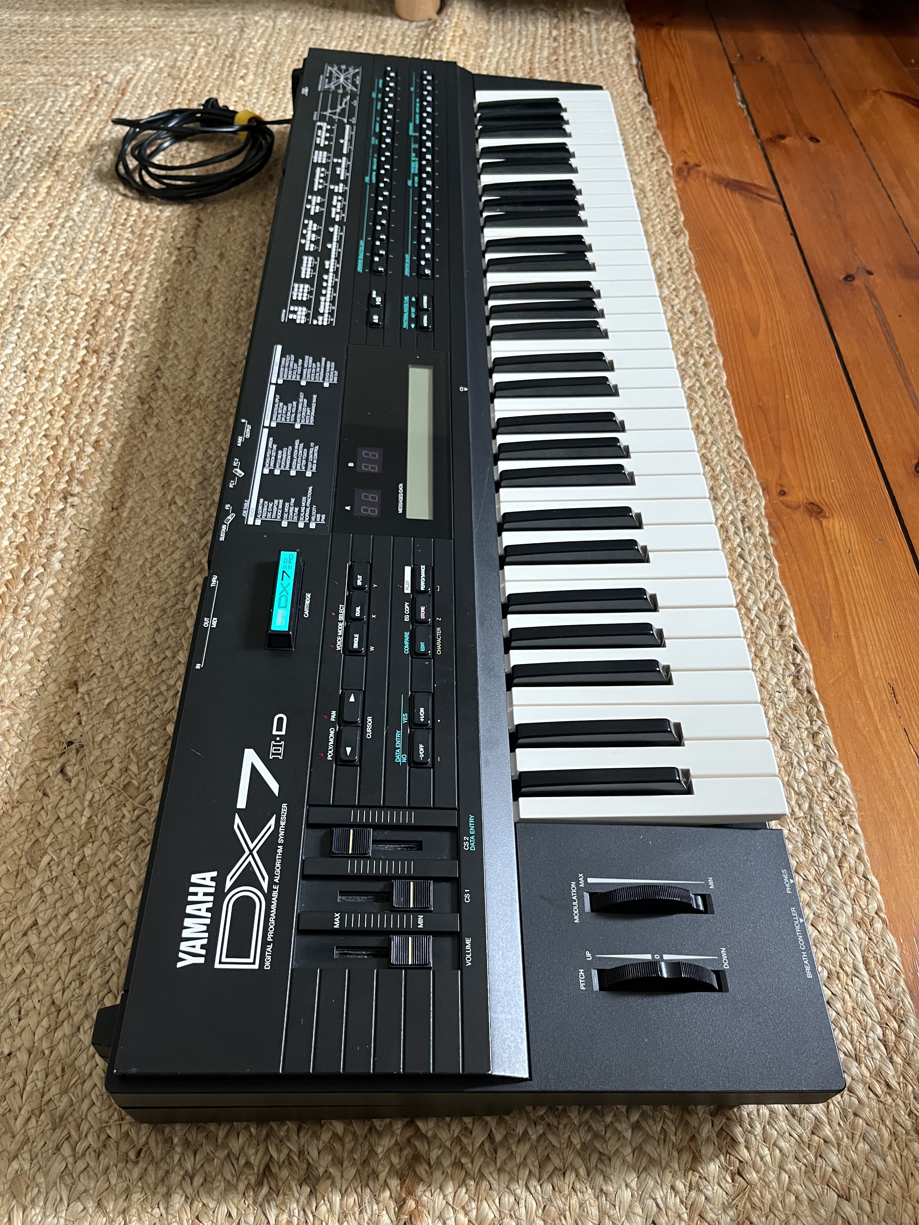 Yamaha DX7 IID (68642)