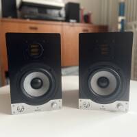 Eve Audio SC205