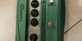 vends pédale delay et réverbes line 6 DL4