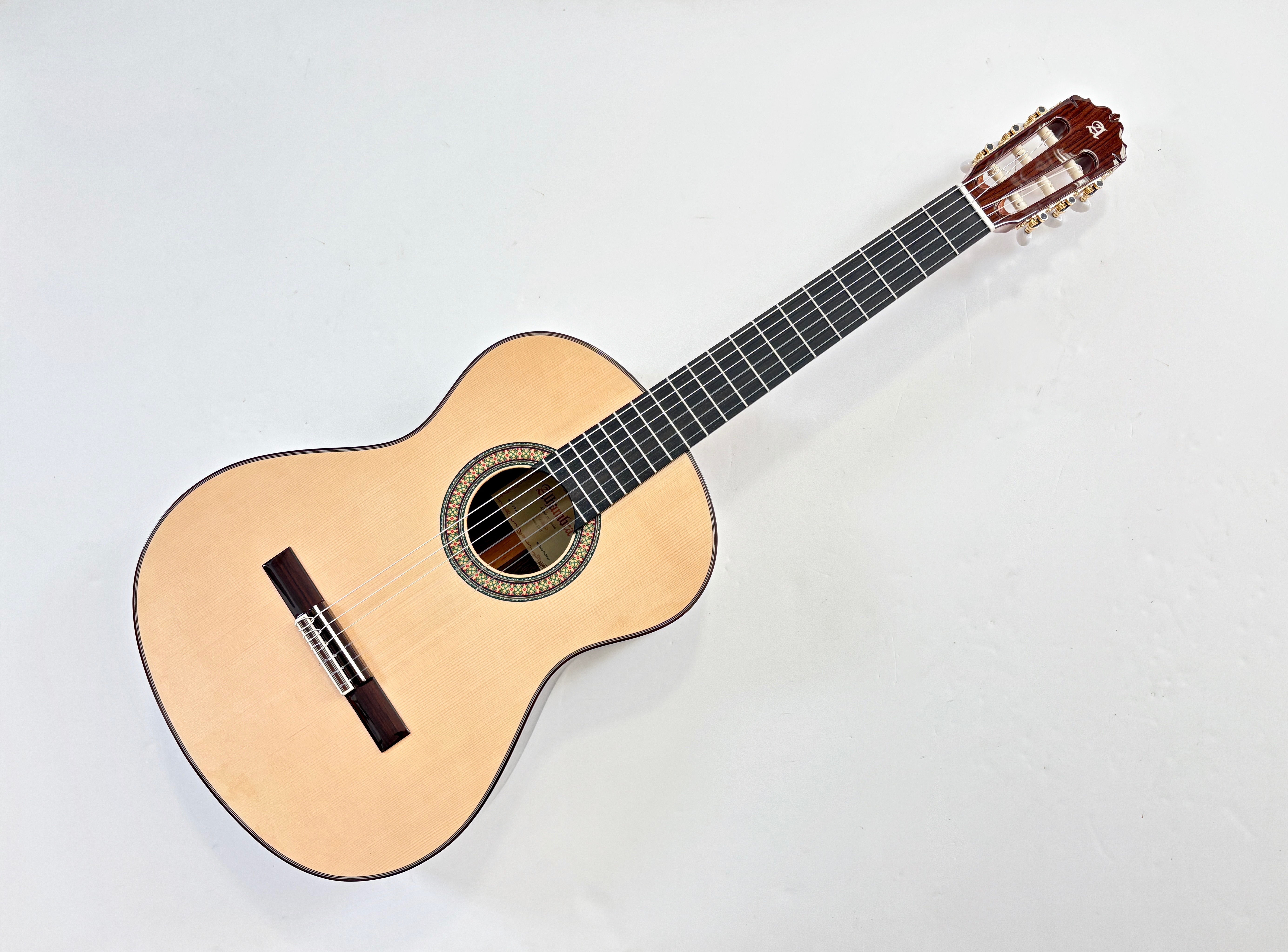 Alhambra 7P A Classique Natural