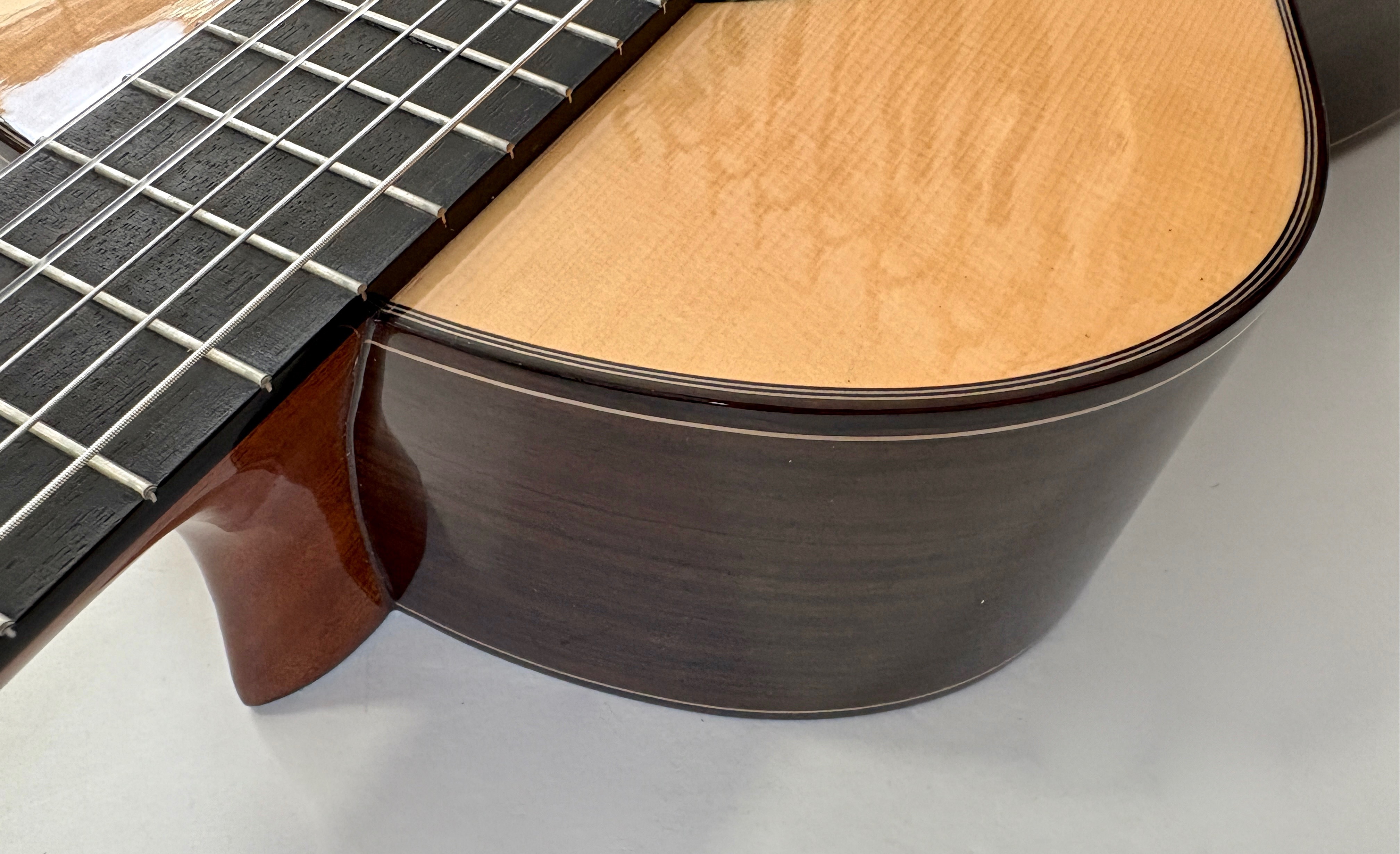 Alhambra Guitars 7 P A (49176)