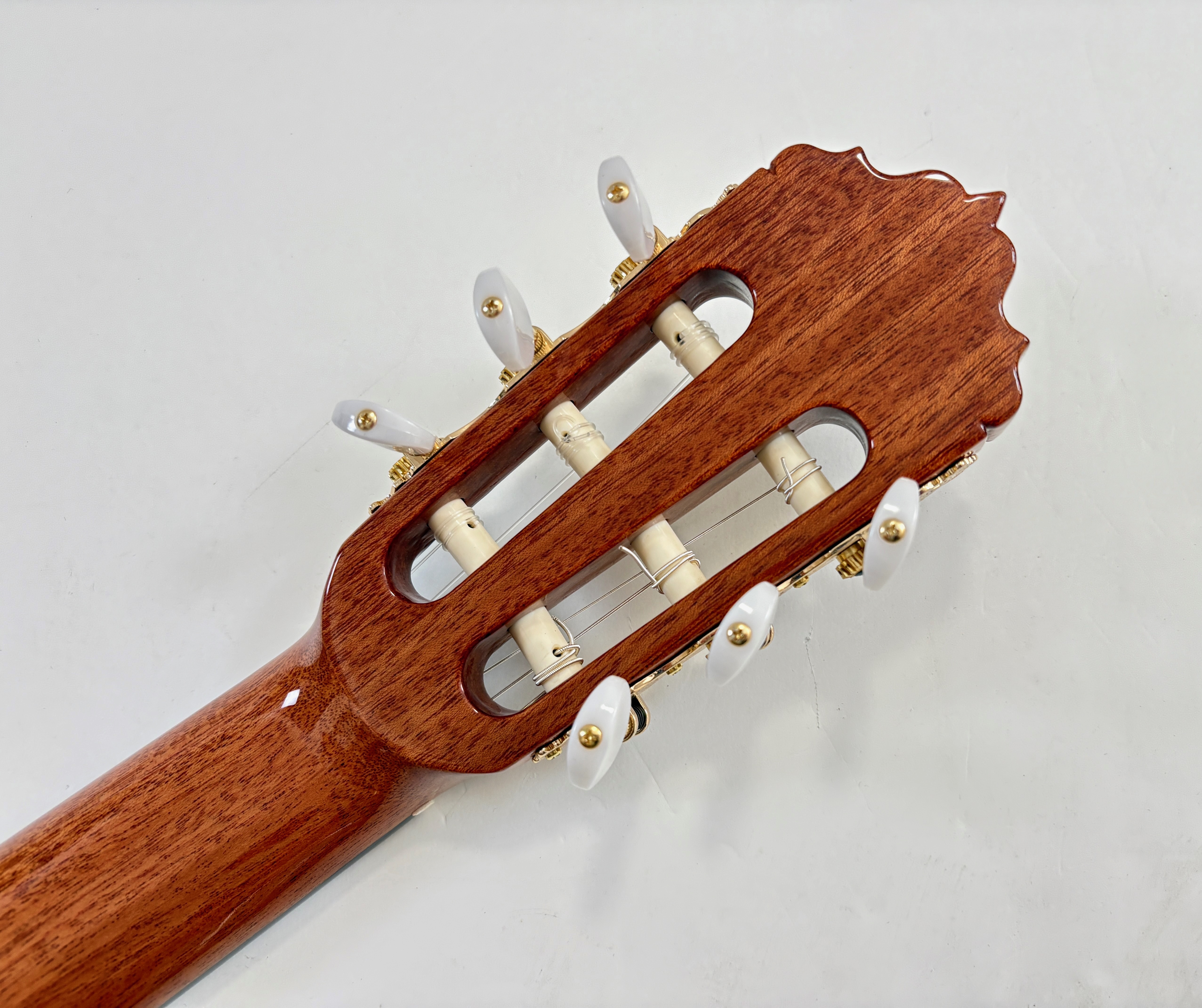 Alhambra Guitars 7 P A (3851)