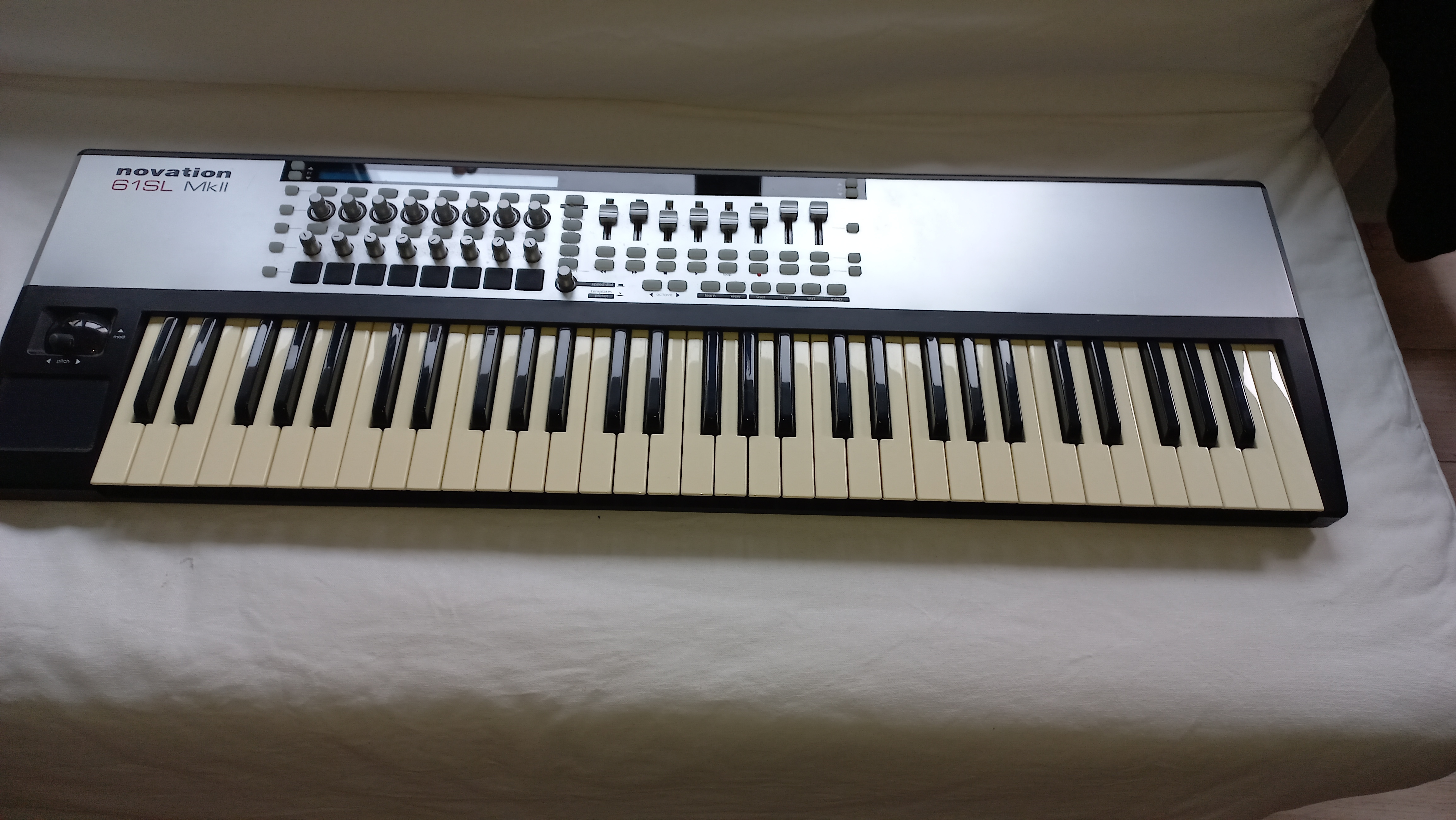 Vends Novation Remote 61SL mk2