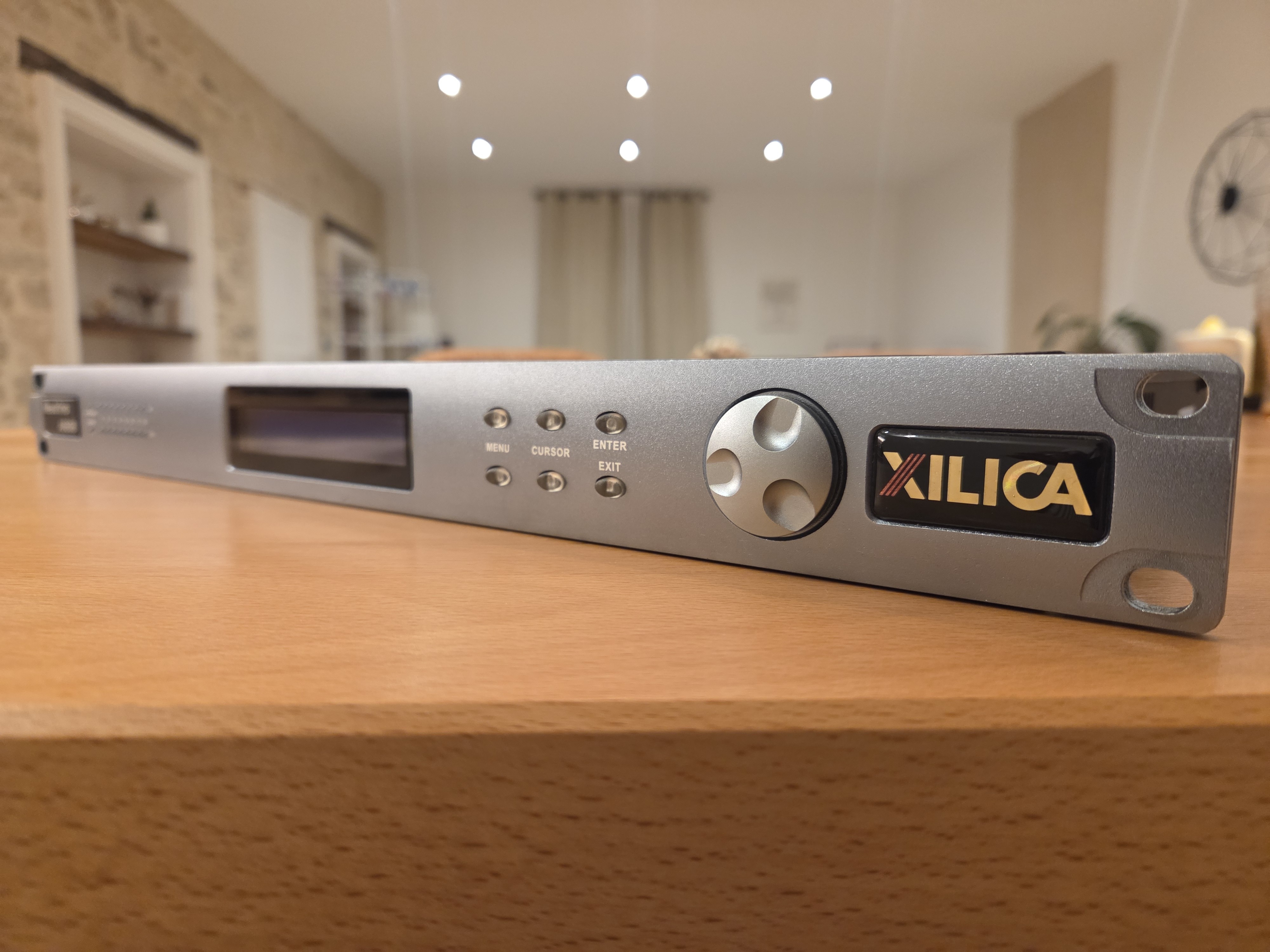 Xilica Neutrino A0808