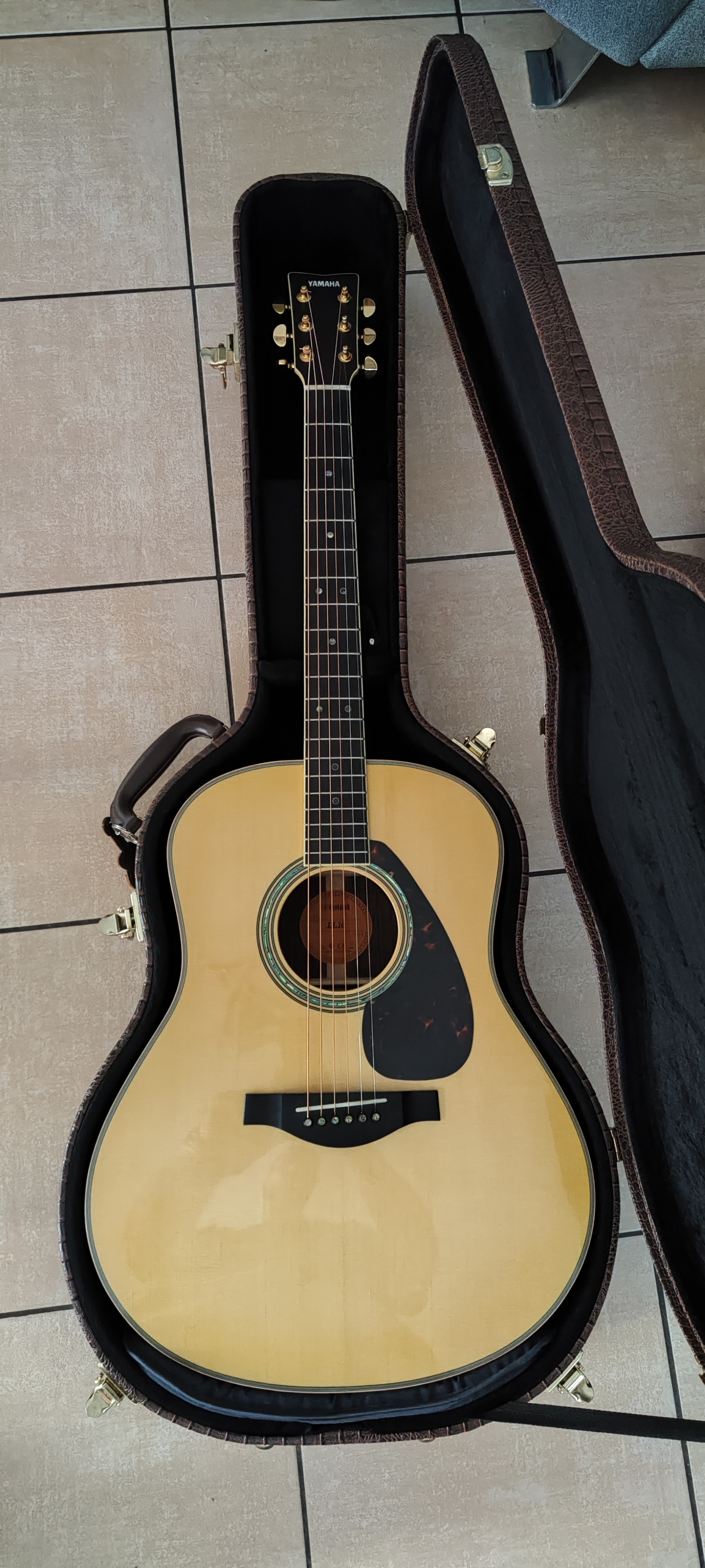 Vends Yamaha LL16 ARE Electro Acoustique 