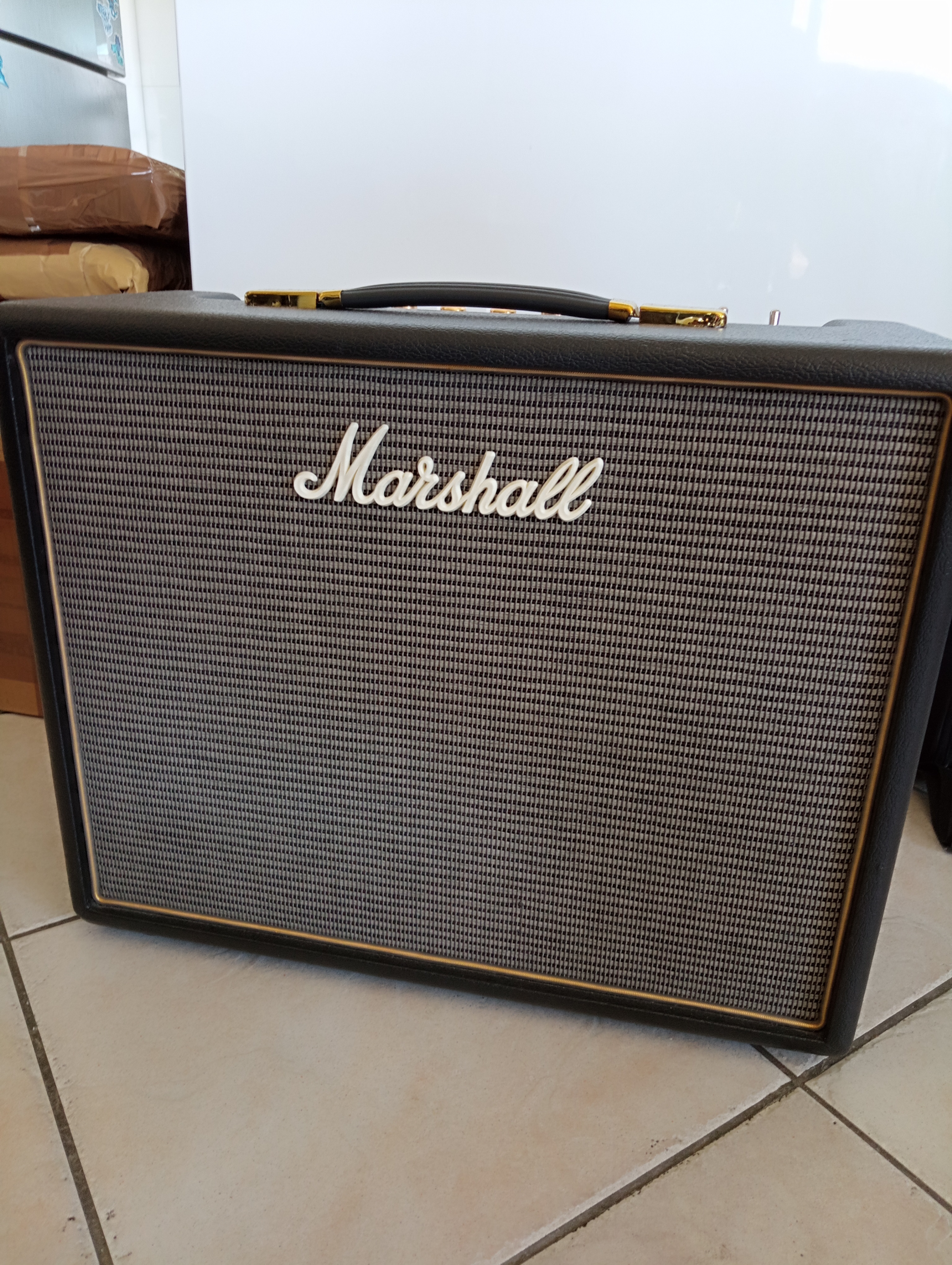 Marshall Origin 5 combo