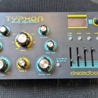 vends dreadbox typhon