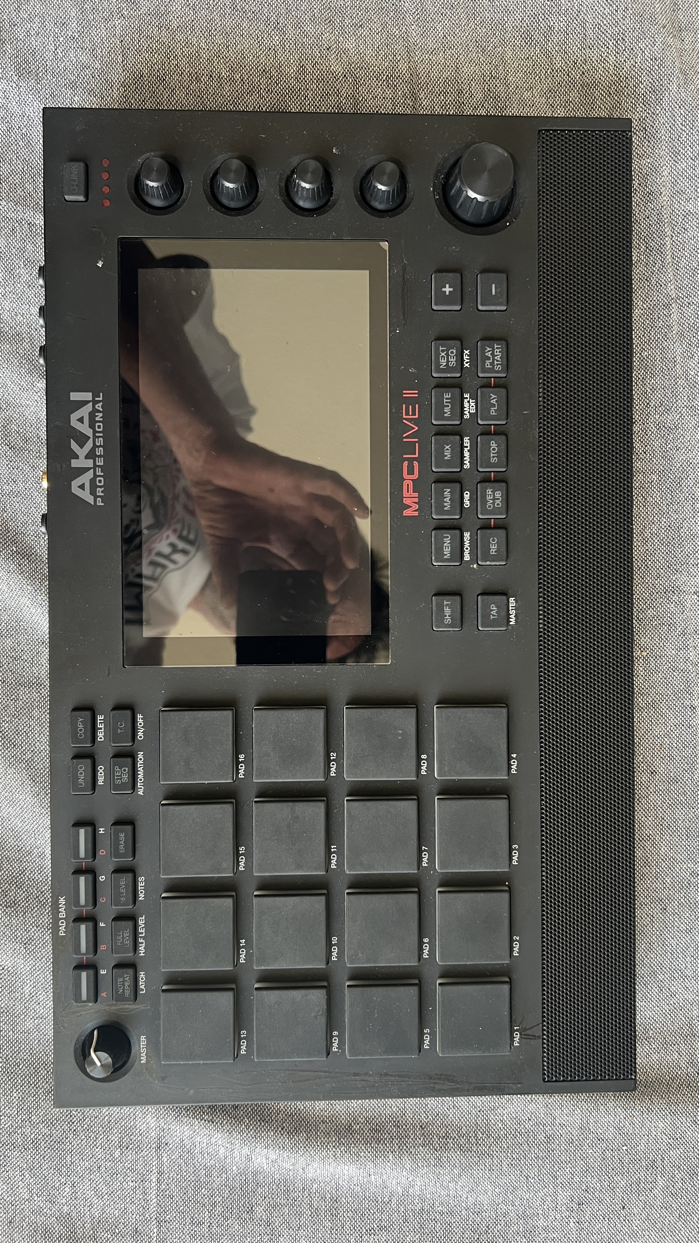 AKAIL MPC Live 2 pour pièces + Deck Samer +  MAGMA 