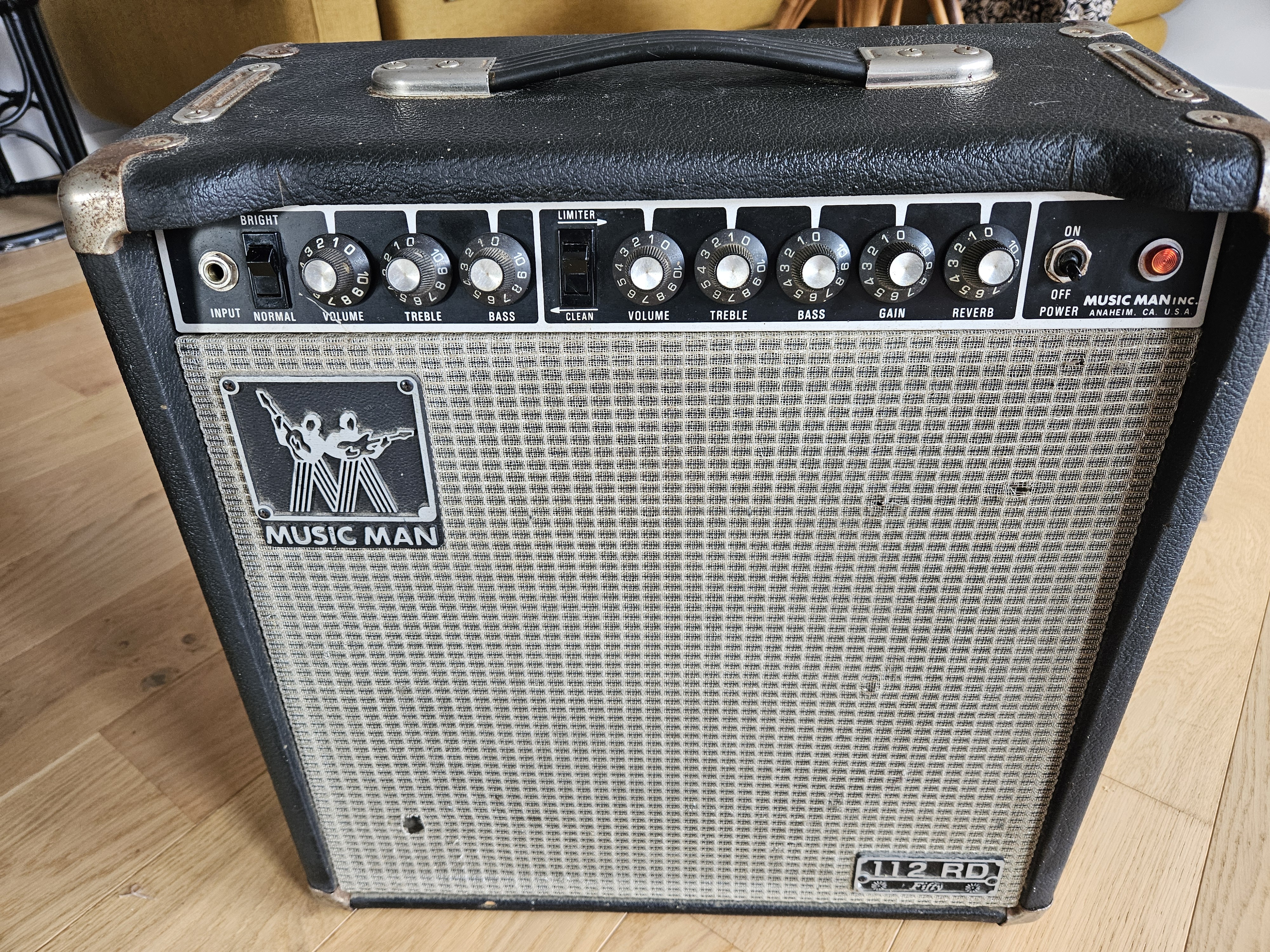 Vends 112 RD Fifty 50-Watt 1x12" Guitar Combo with Limiter