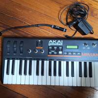 Akai Professionnal Miniak (synthé)