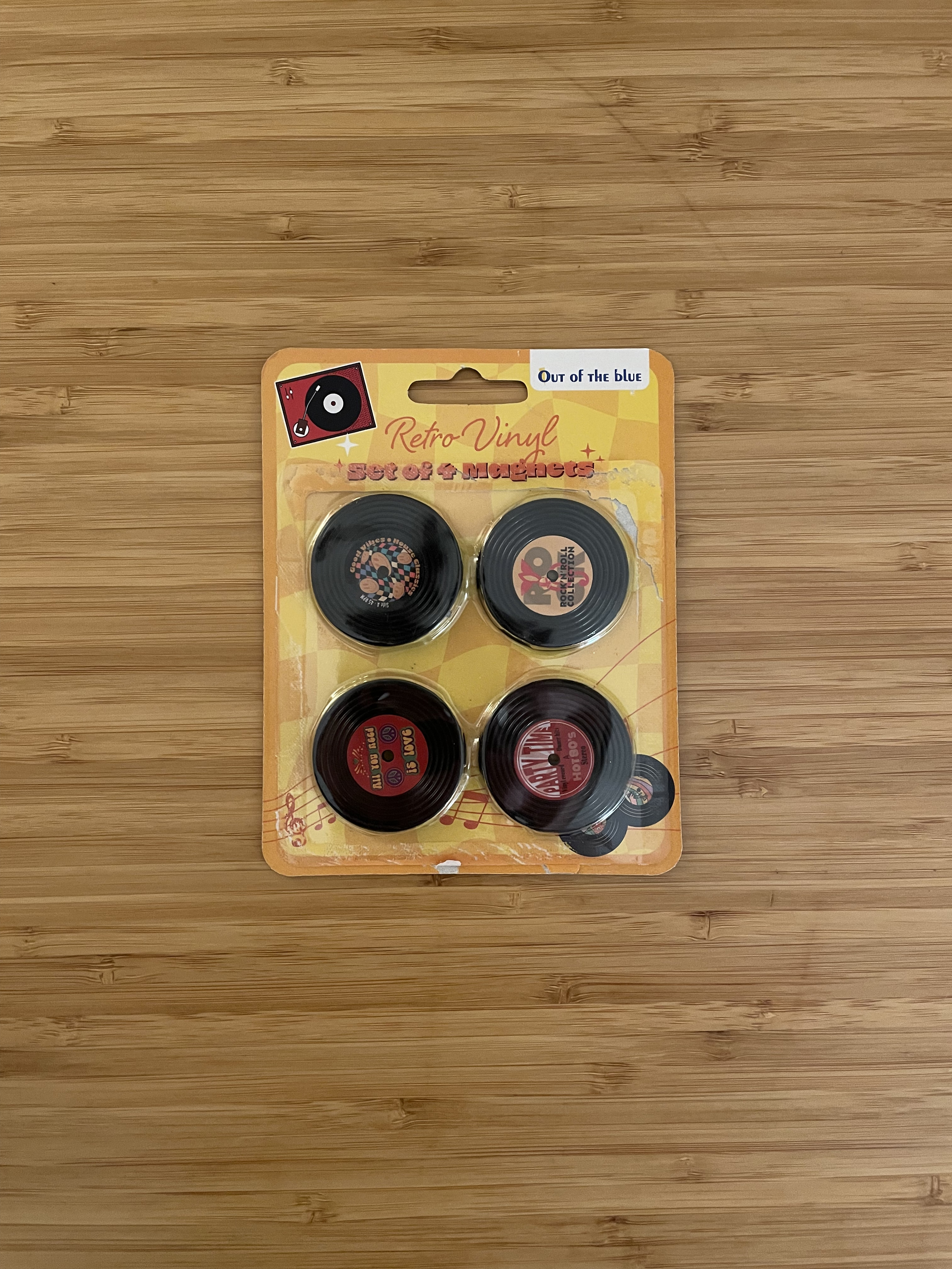 Lot de 4 aimants vinyles Out Of The Blue (4 cm)