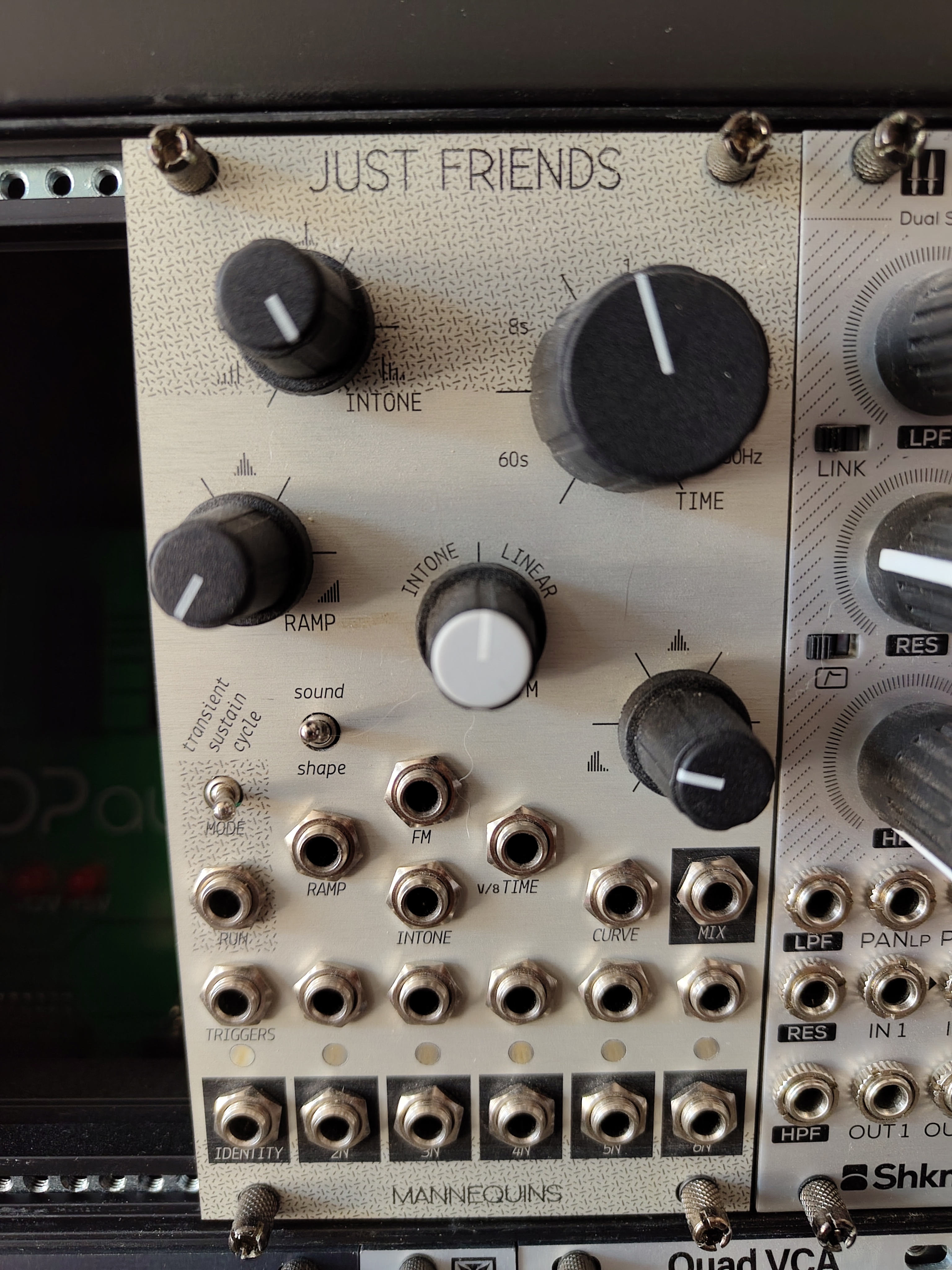 Vends Mannequins Just Friends