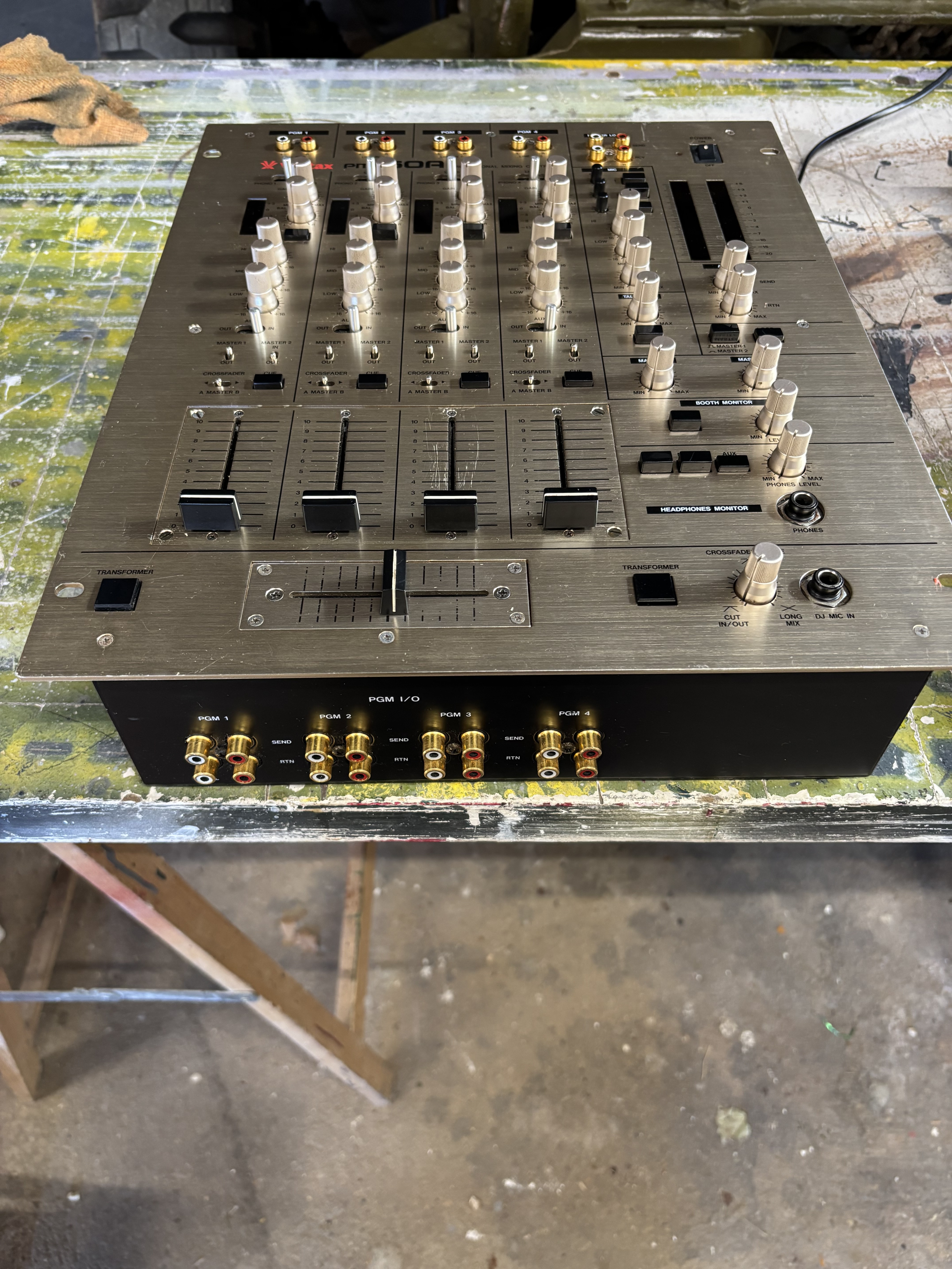 Vend table de mixage Vestax PMC50-A