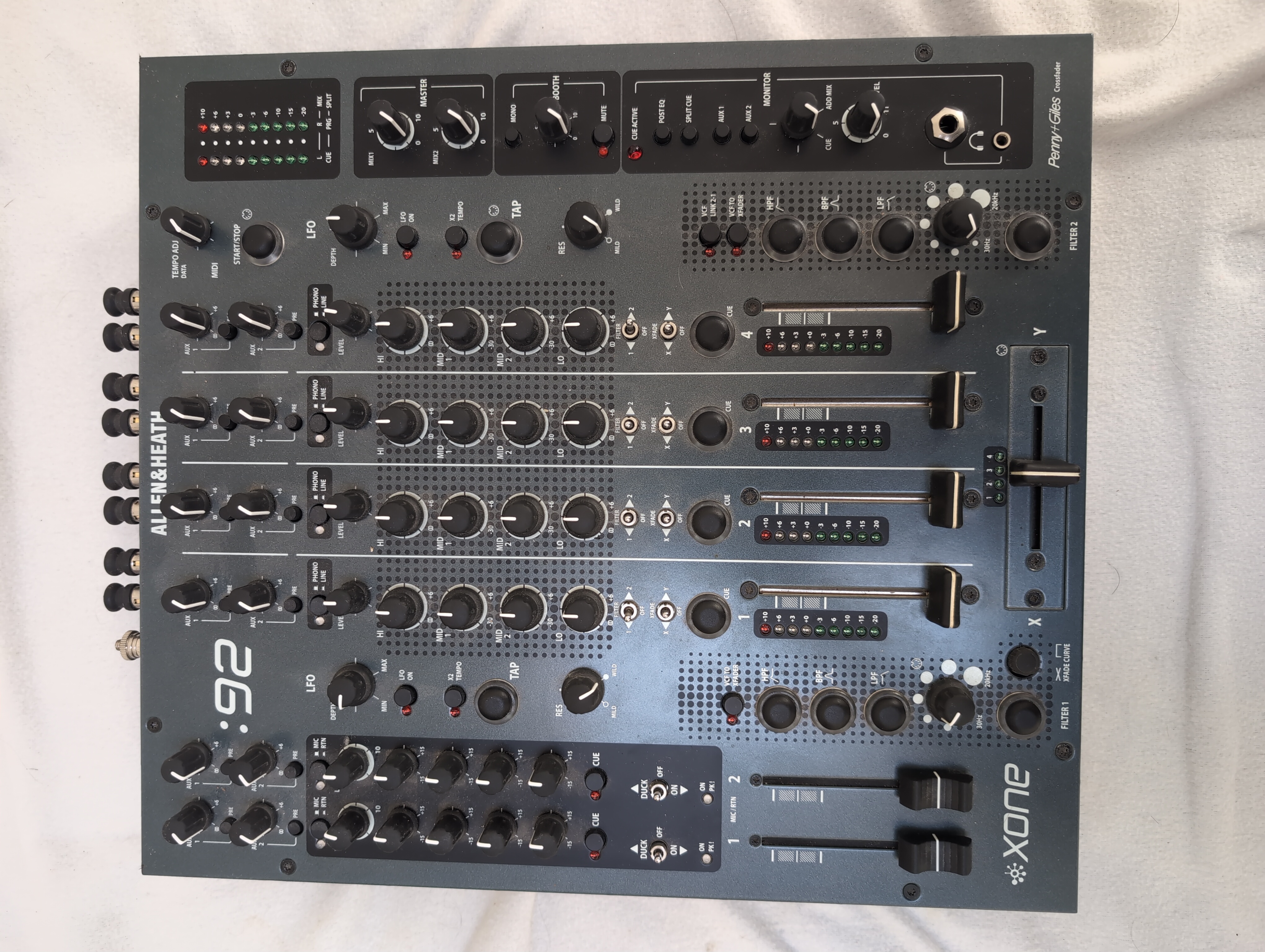 Allen & Heath Xone:92