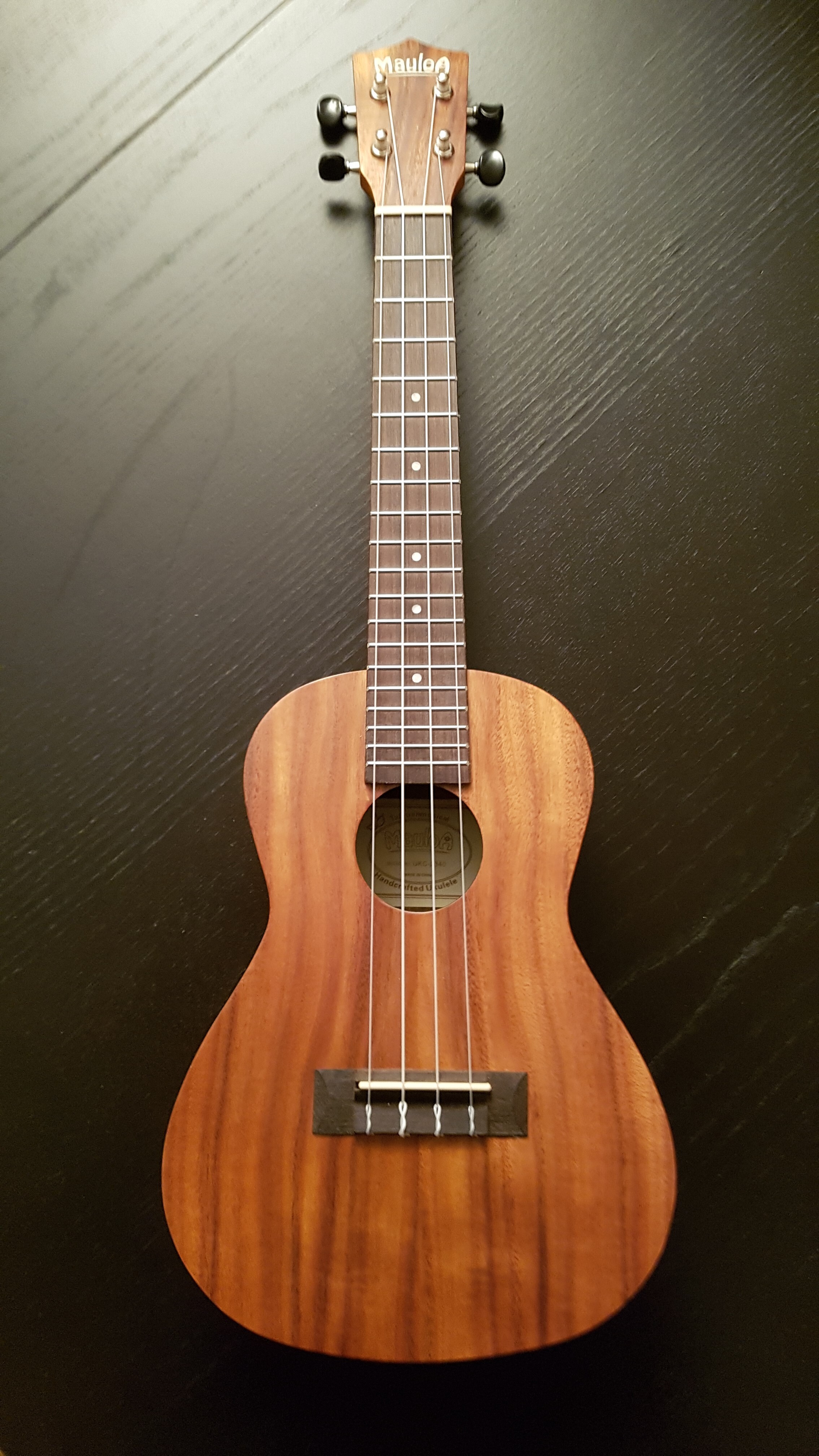 Vends Ukulélé Mauloa UKC-2340