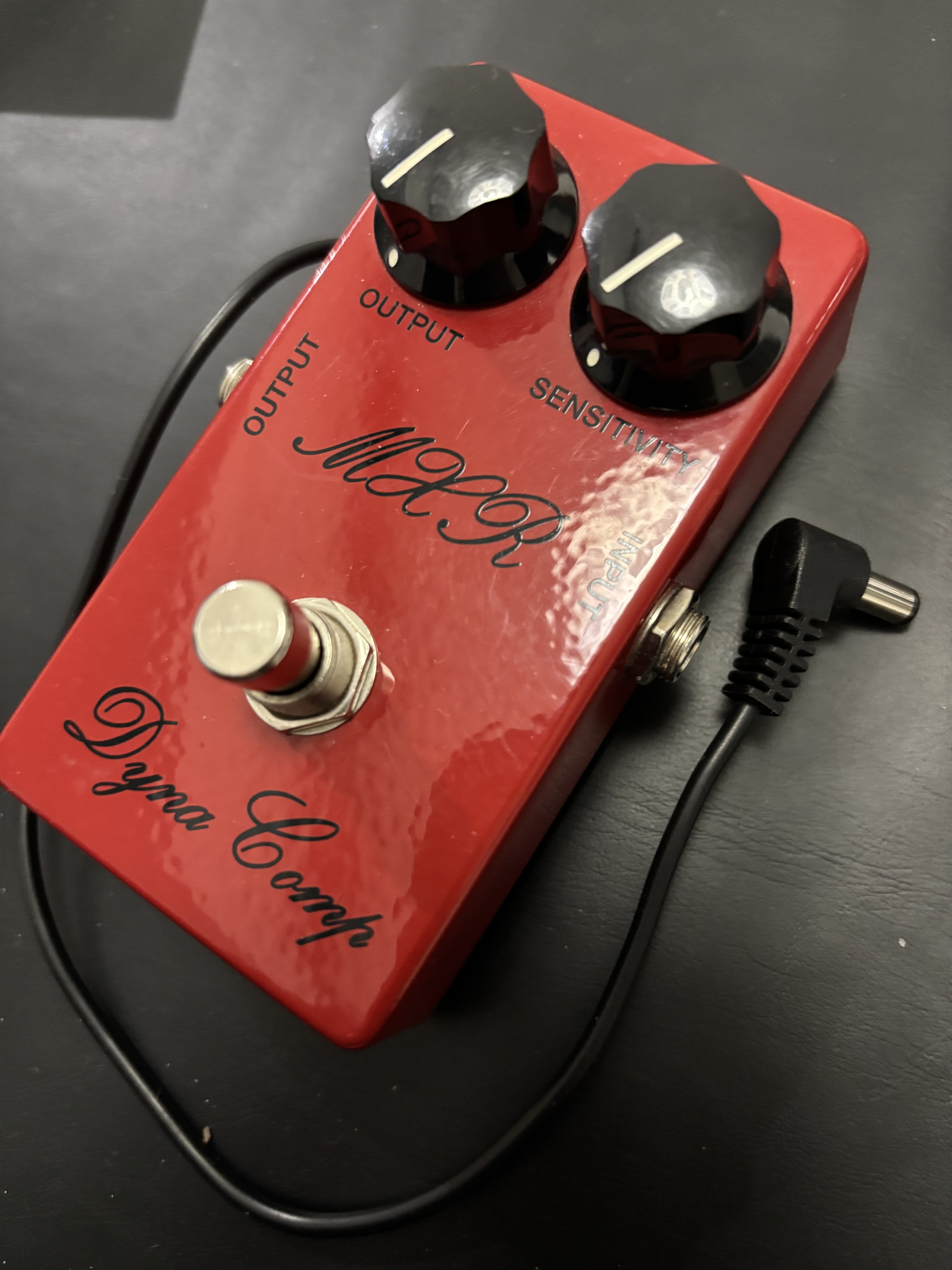 Vends pédale compresseur MXR Dynacomp 76 réédition