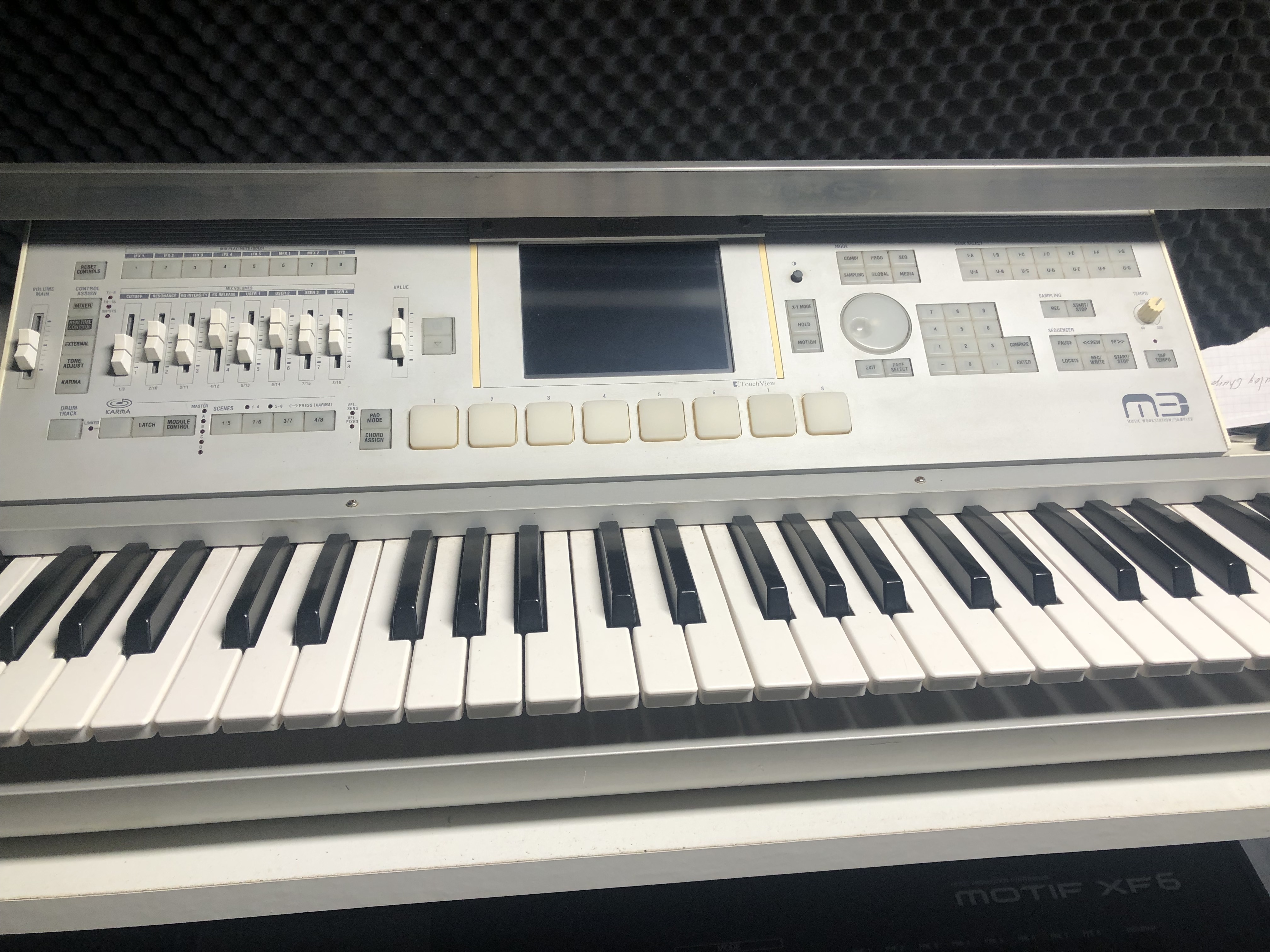 Vends ou échange korg M3