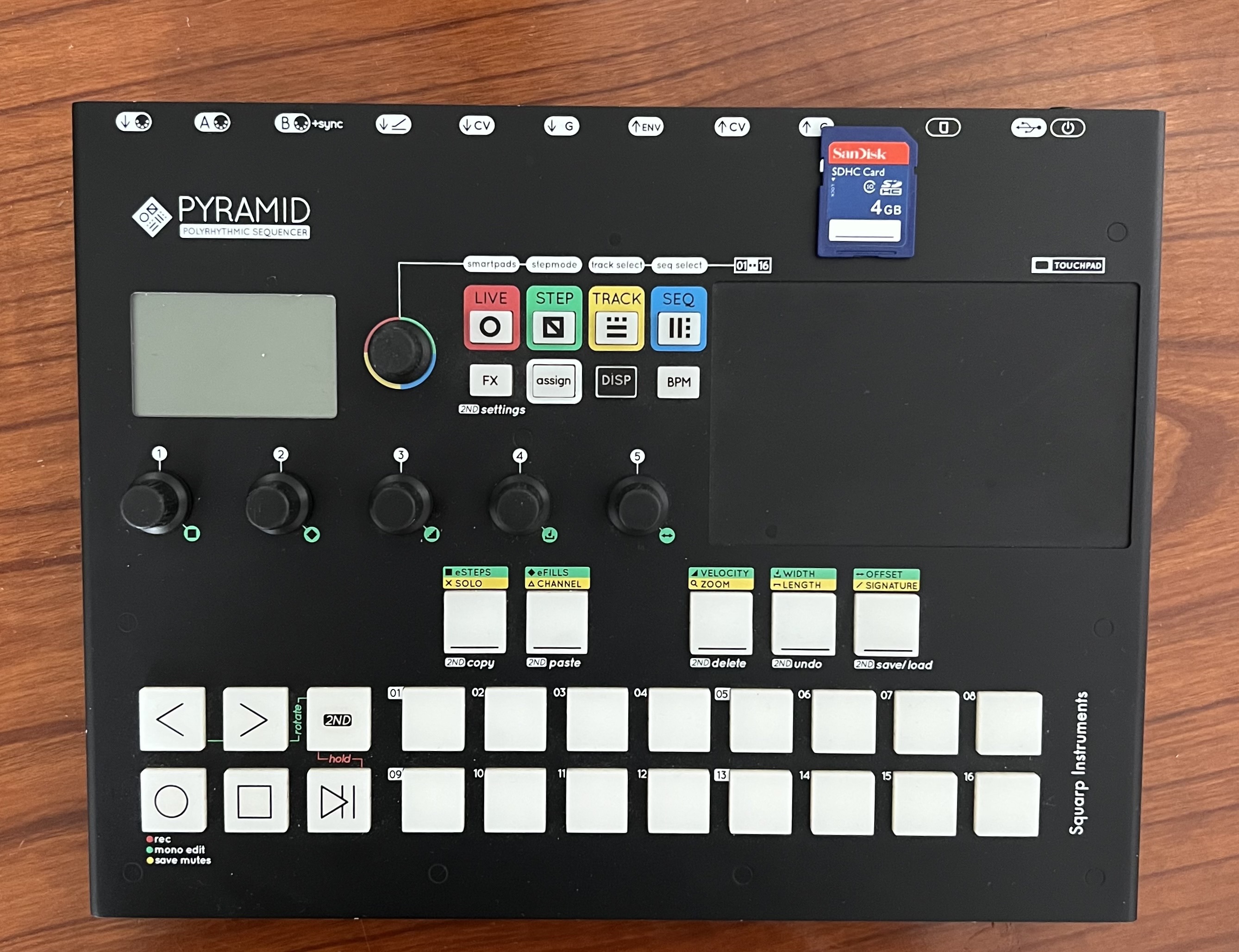 Vends séquenceur MIDI Squarp Instruments  Pyramid MK2 