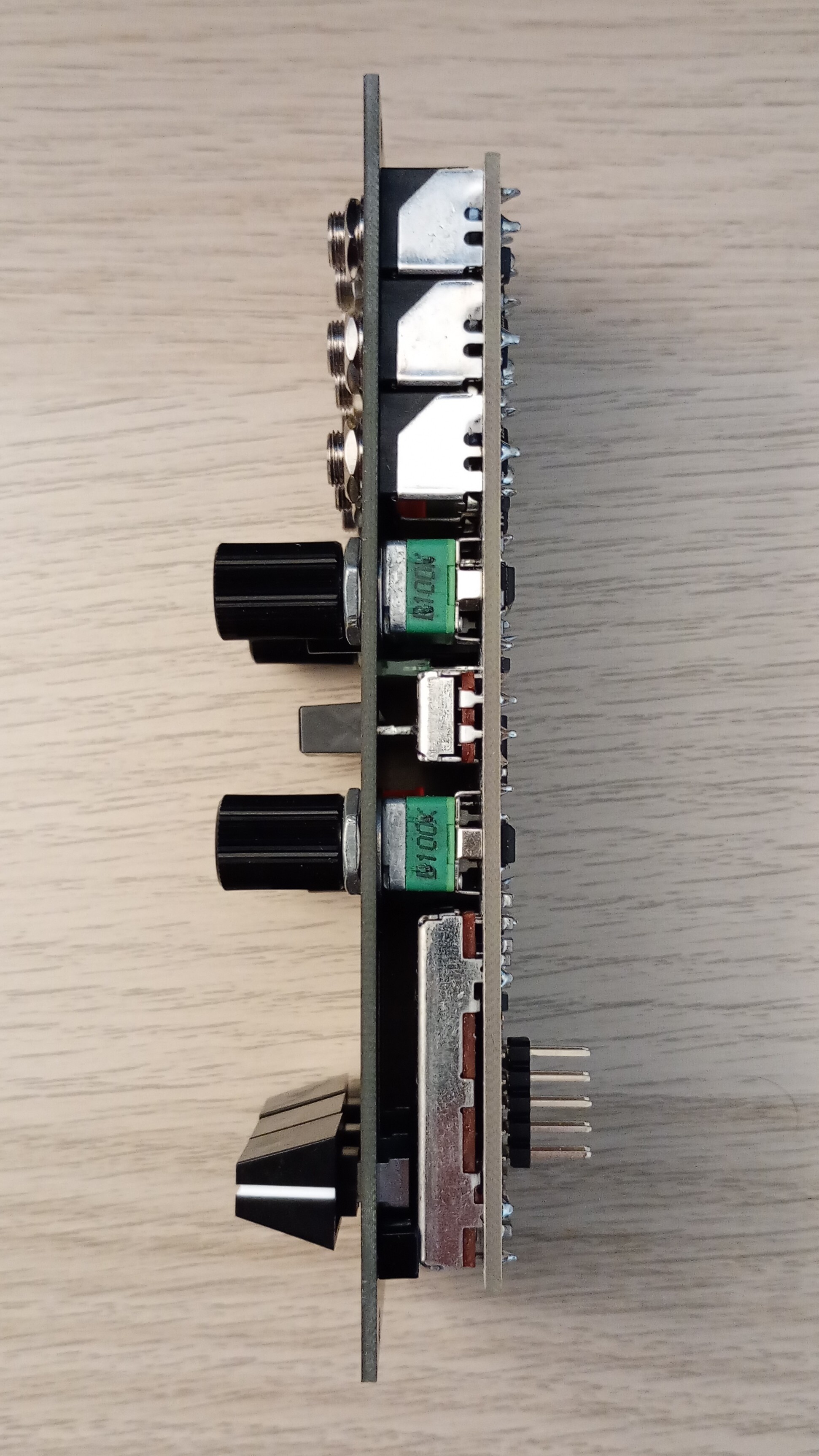 Bastl Instruments Waver (24651)