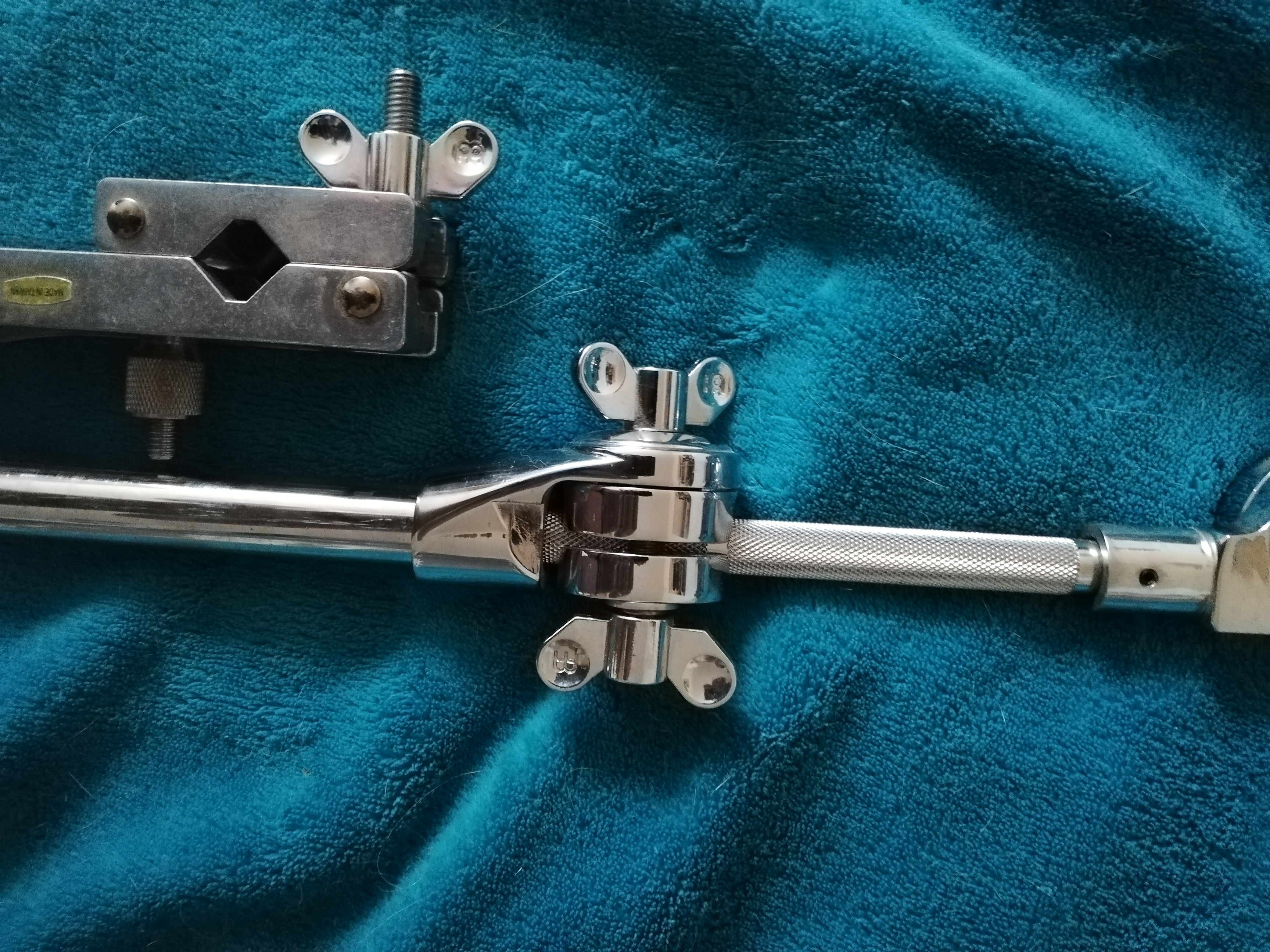 Clamp+perchette MEINL 2   30€