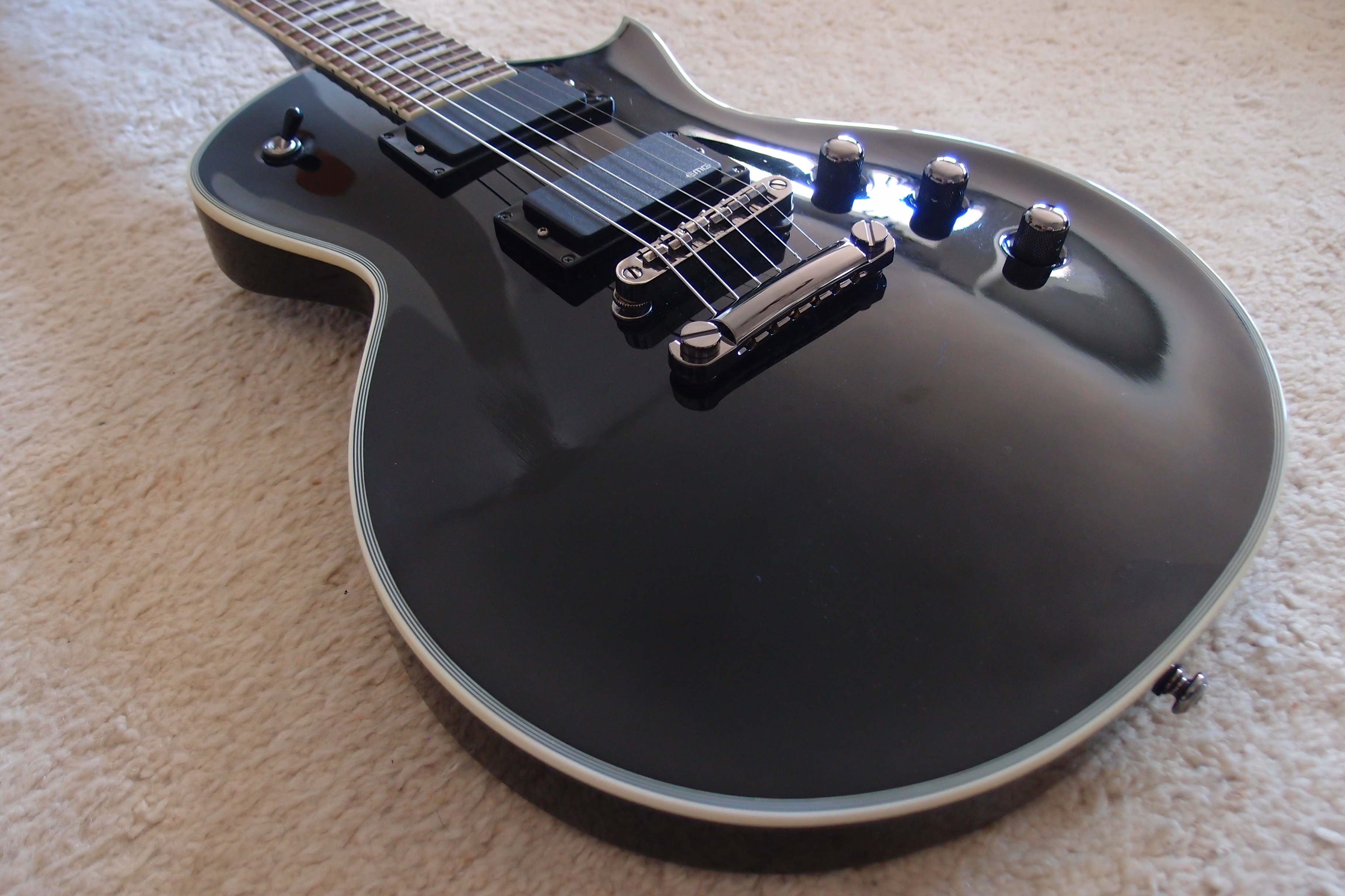 Vends guitare électrique ESP LTD EC-500